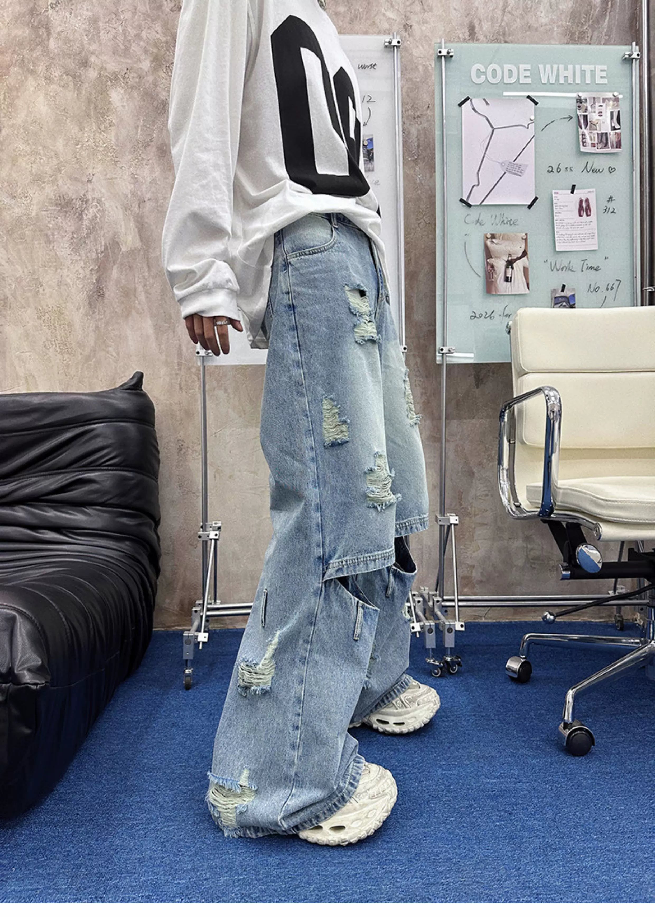 Abyss Portal Blowout Knee Cargo Jeans