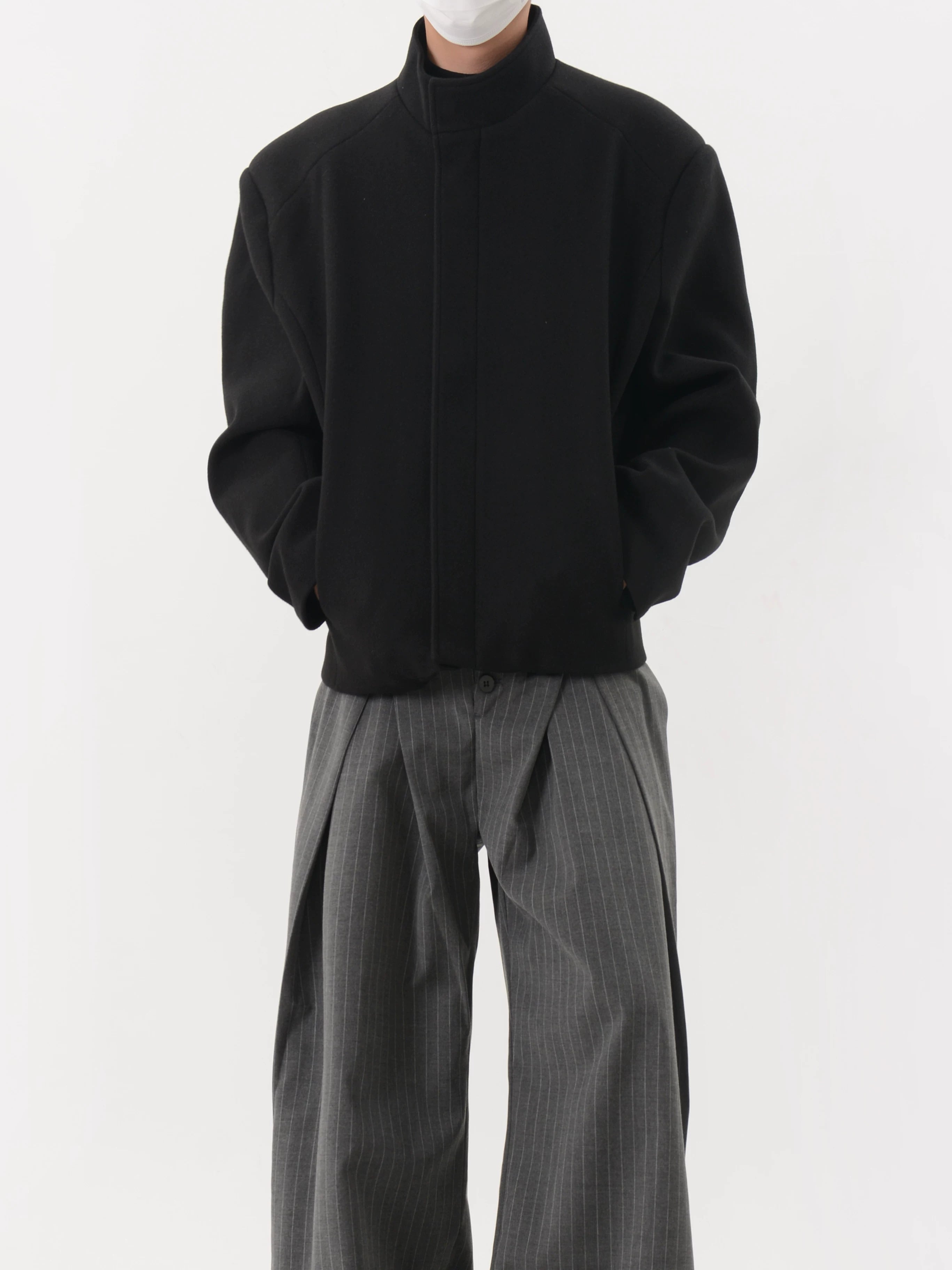 Column Minimal Zip Jacket