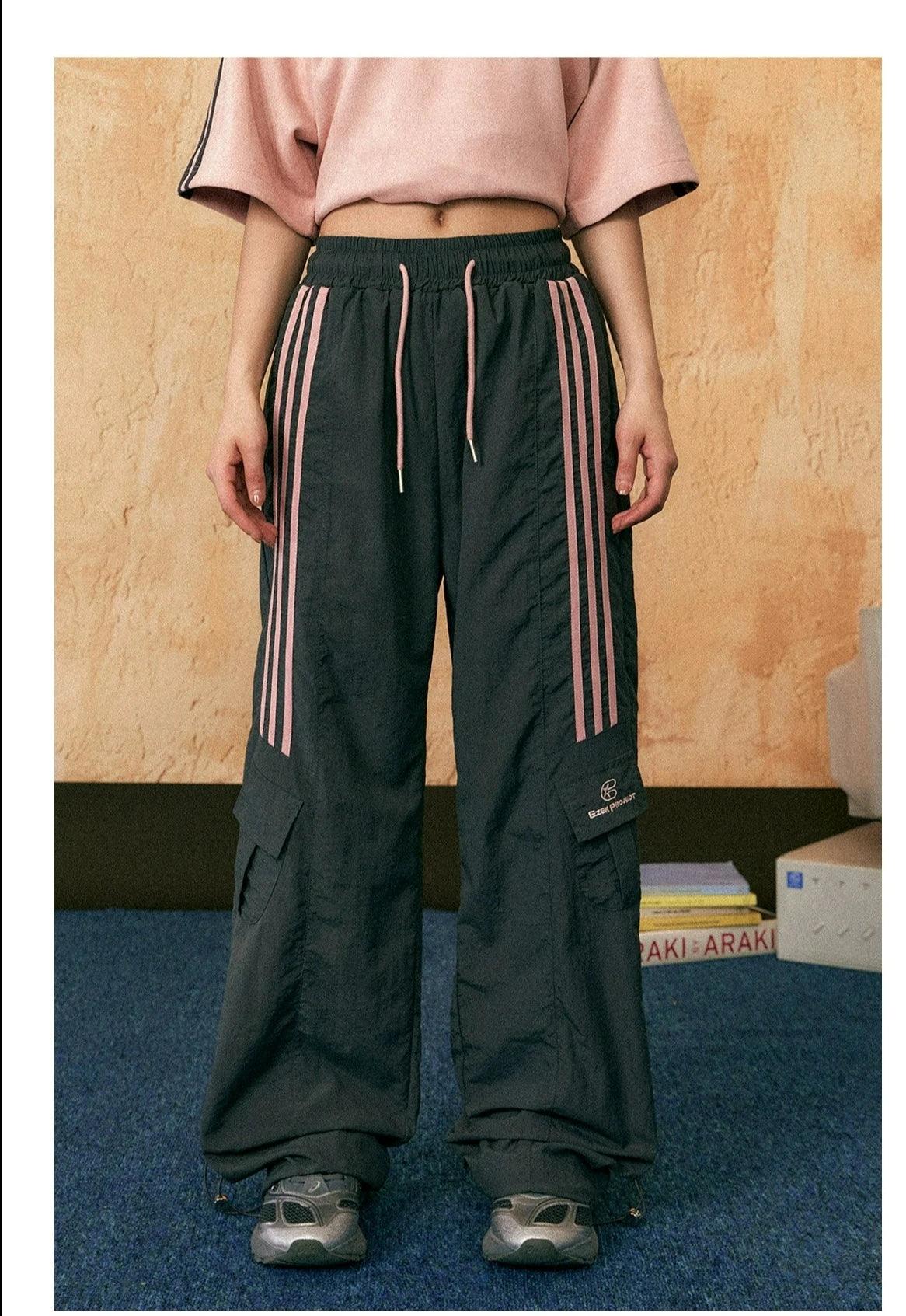 Ezek Free Project Sporty Two-Piece Set - Unisex Graphic T-Shirt And Wide-Leg Track Pants