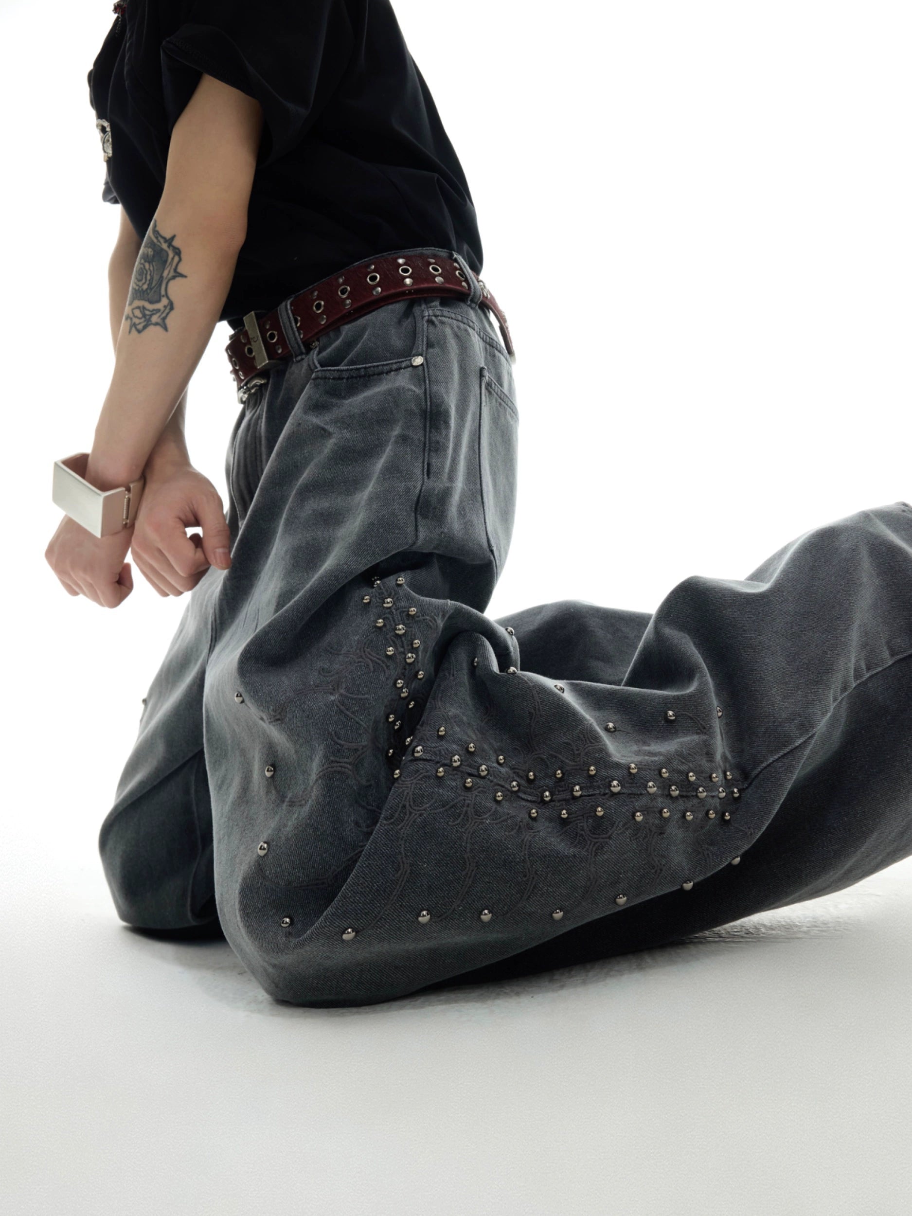 Wide-Leg Baggy Denim Jeans