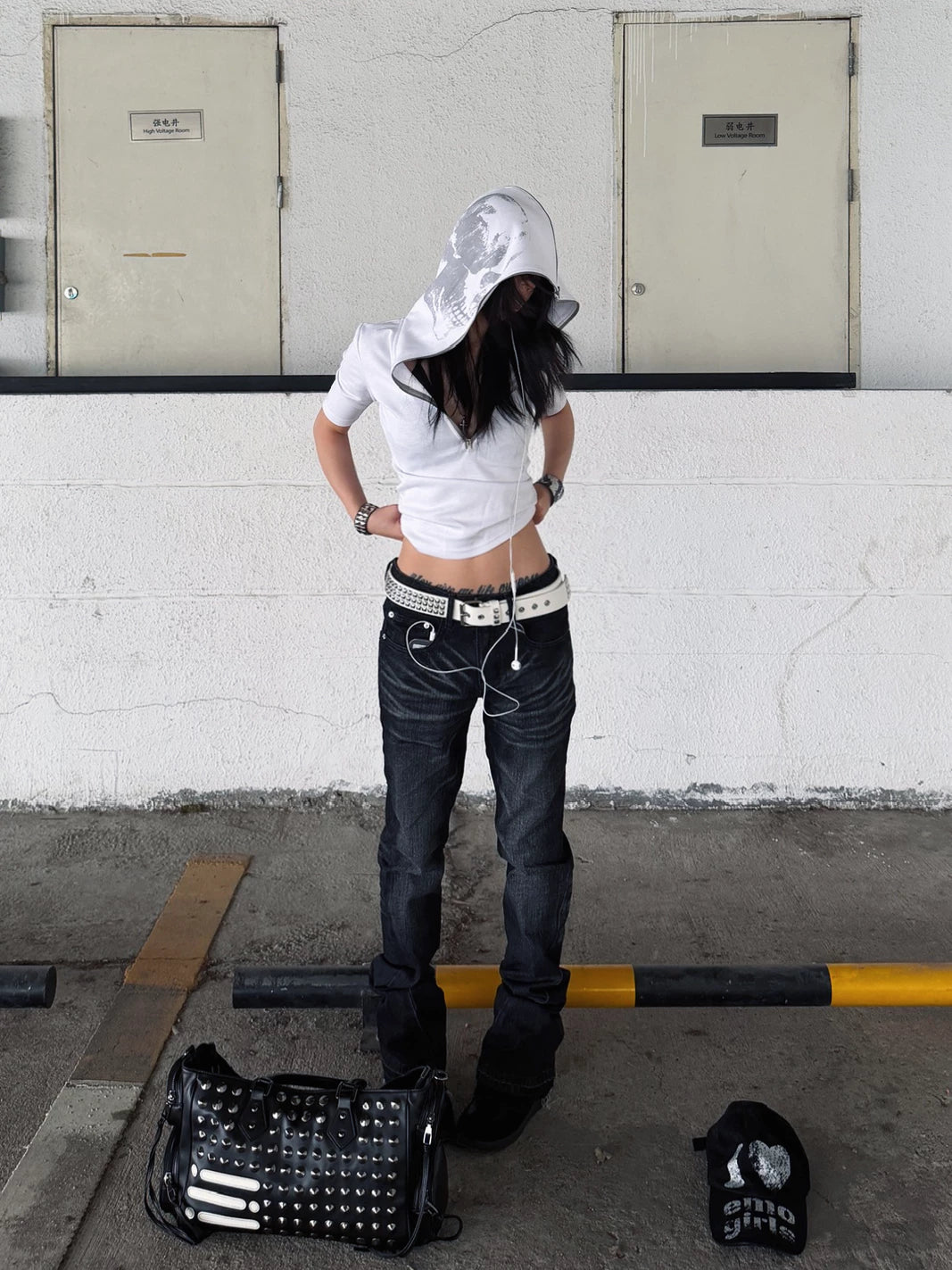 Skinny Skull Hooded Boxing Tee