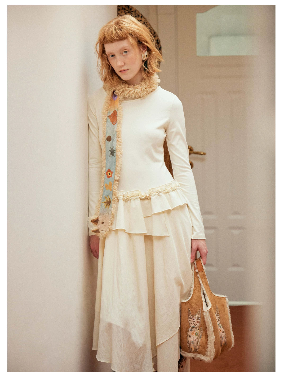 Cozy Meadow Charm Kitty Tote