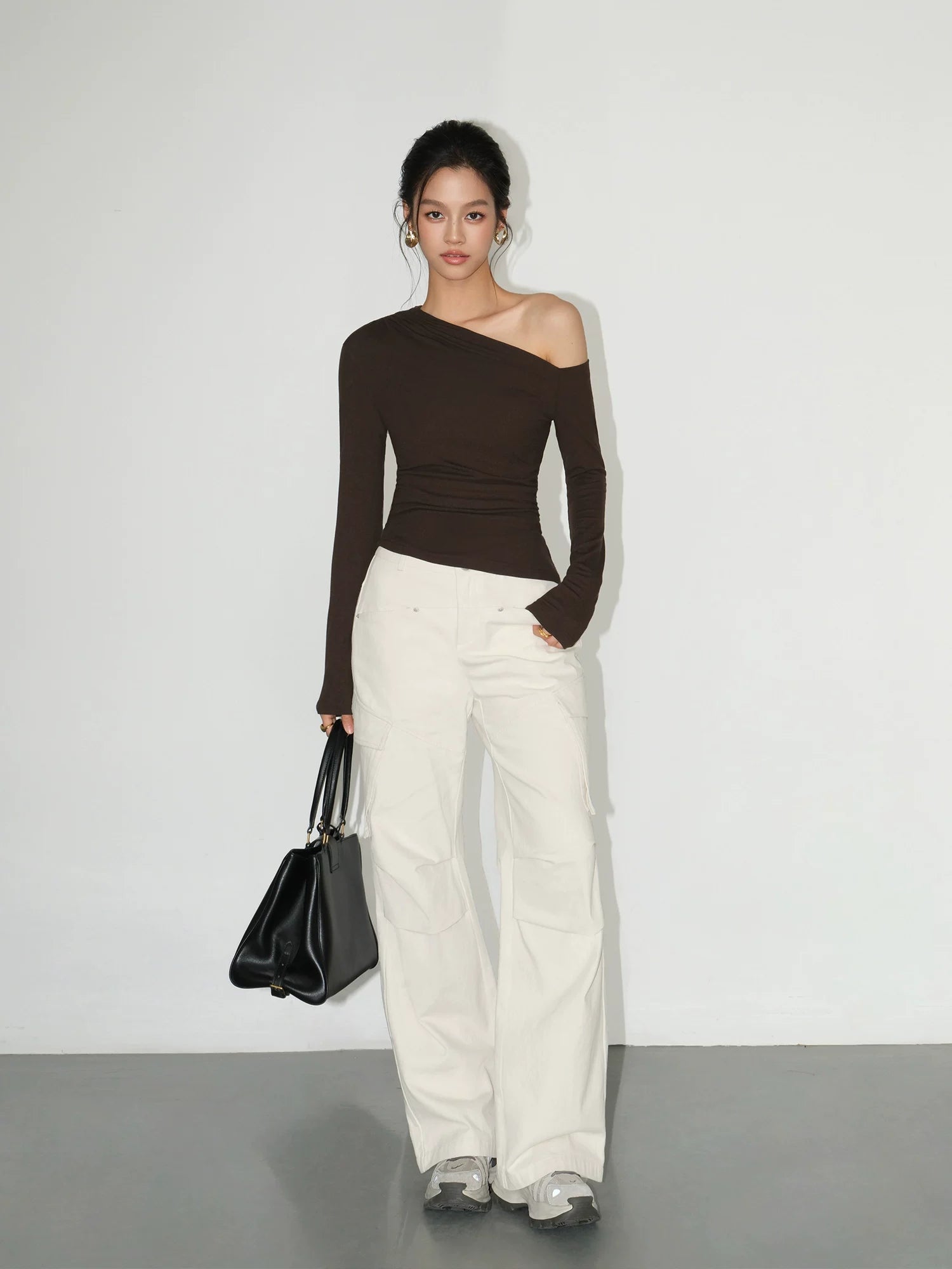 Slope One‑Shoulder Ruched Top