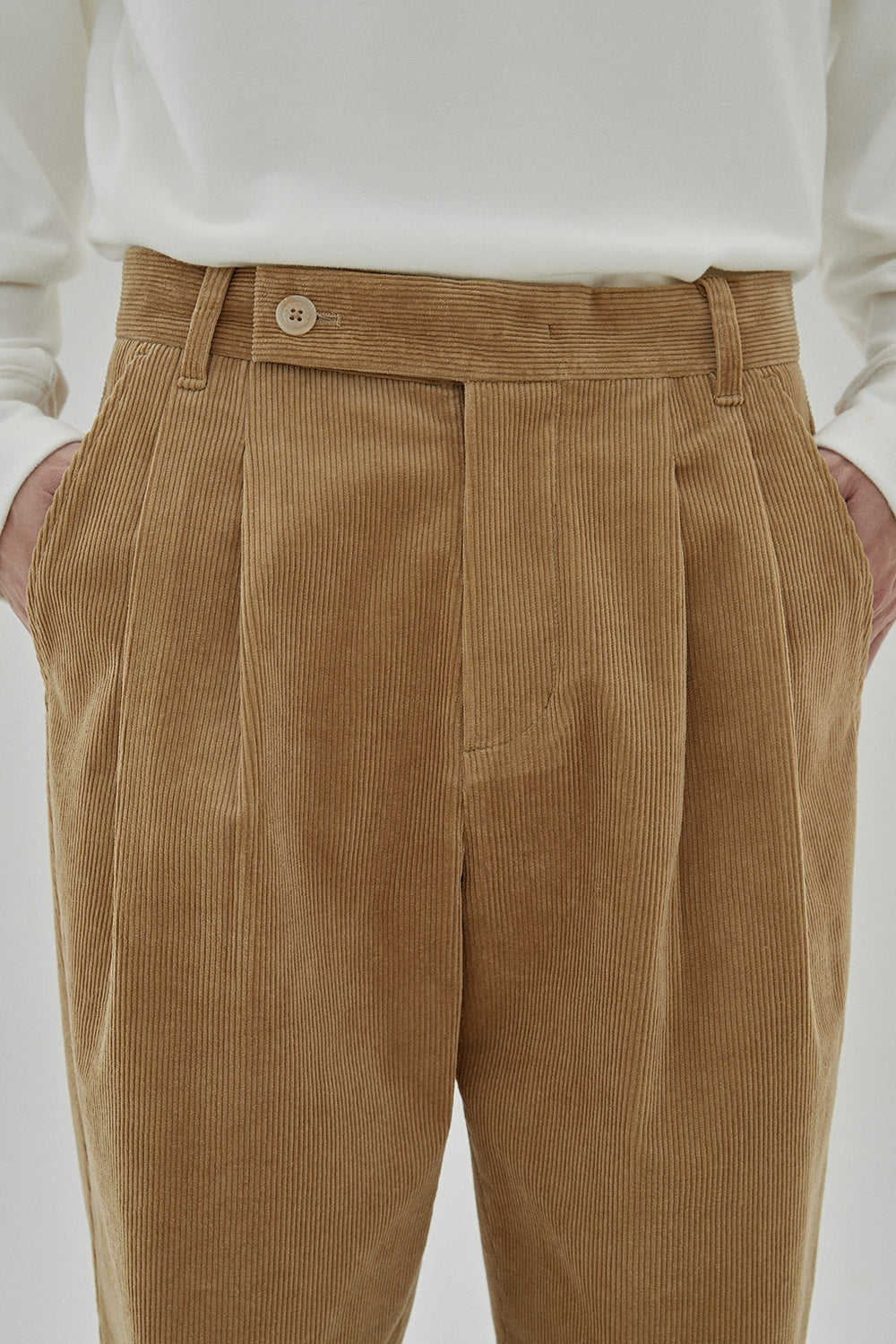 Wide Waist Tab Double-Pleated Relaxed Cropped Pants