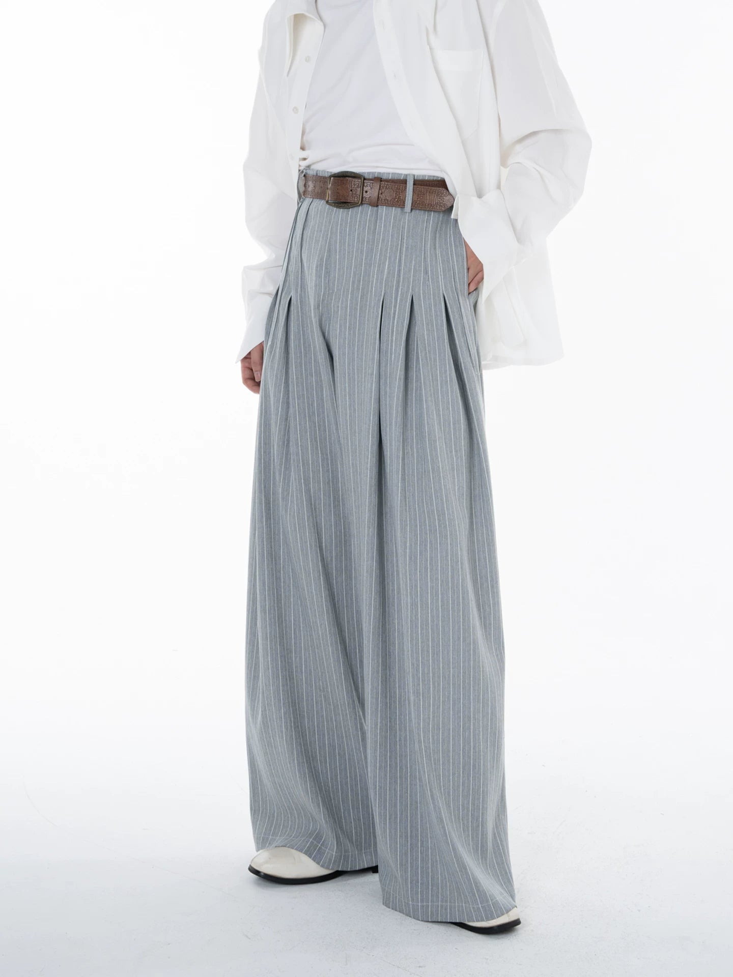 Cloudline Pleated Wide Stripe Trousers