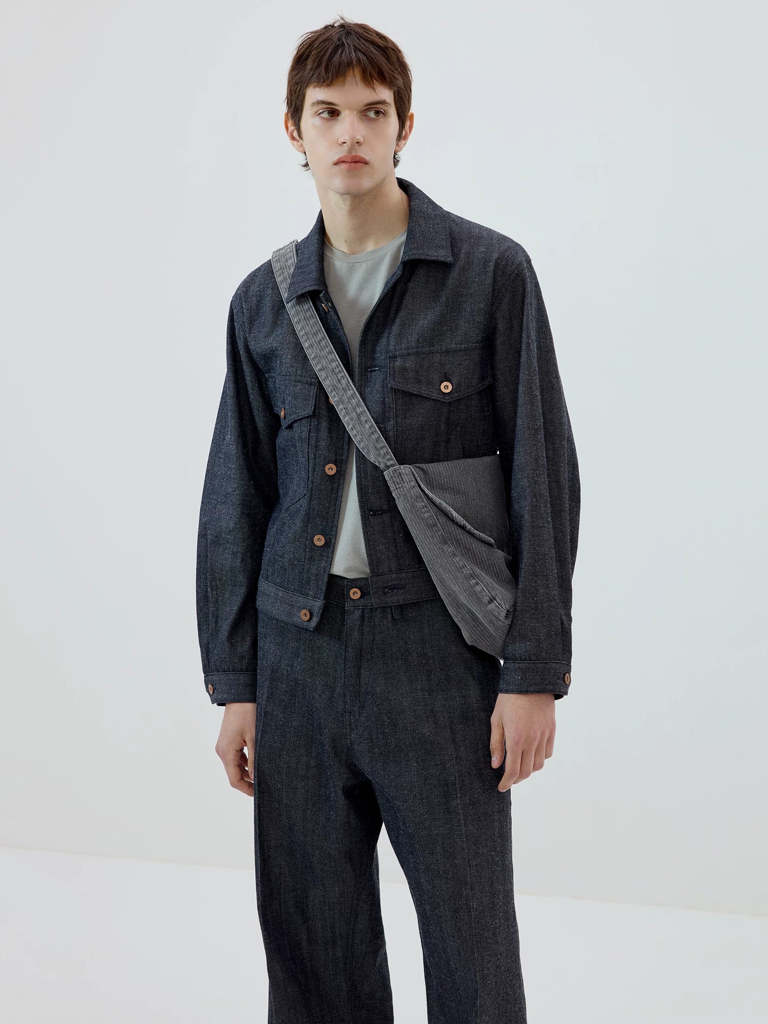 Gray Washed Messenger Bag