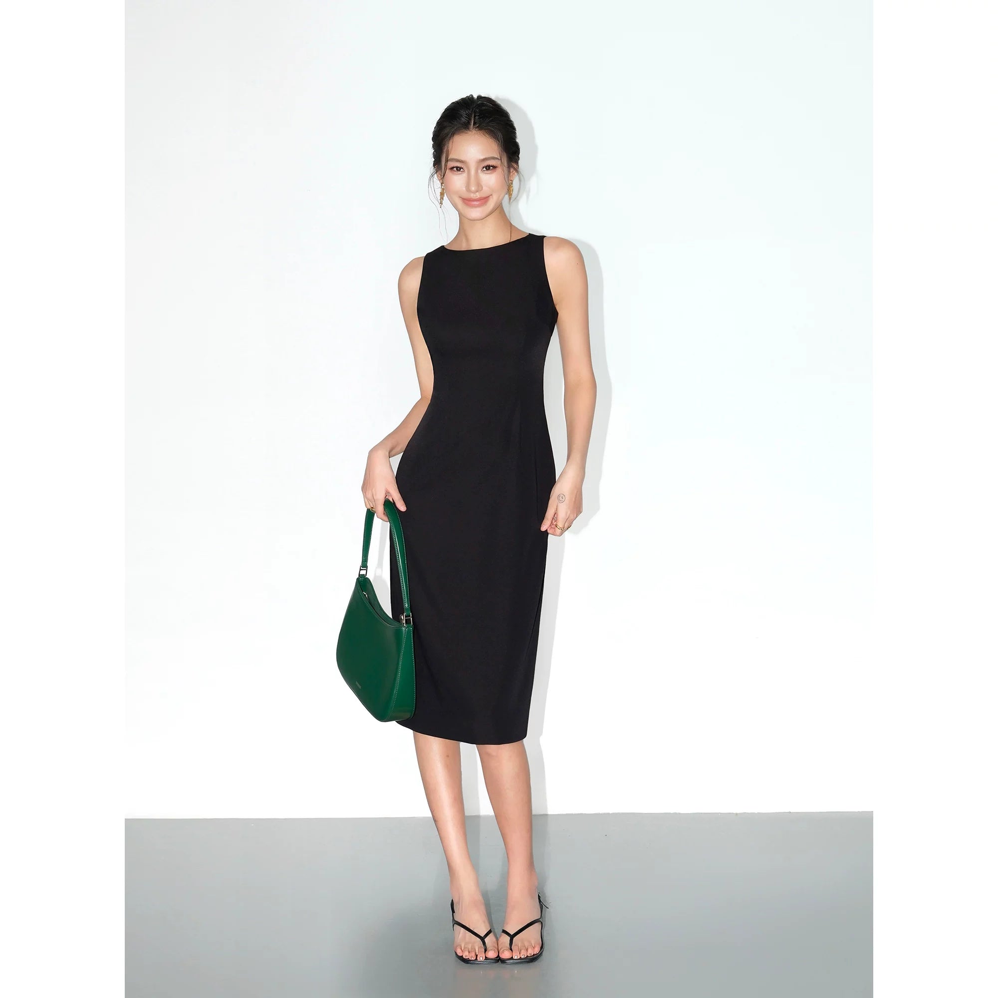 Sculpted Grace Sleeveless Midi Dress