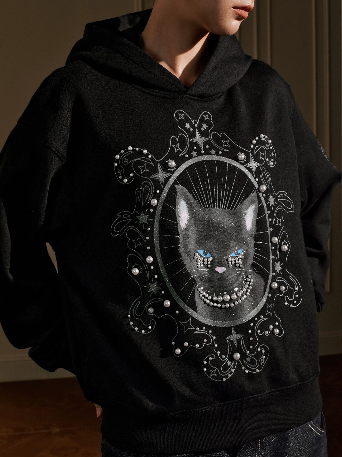 Pearl Embellished Mystic Cat Graphic Hoodie