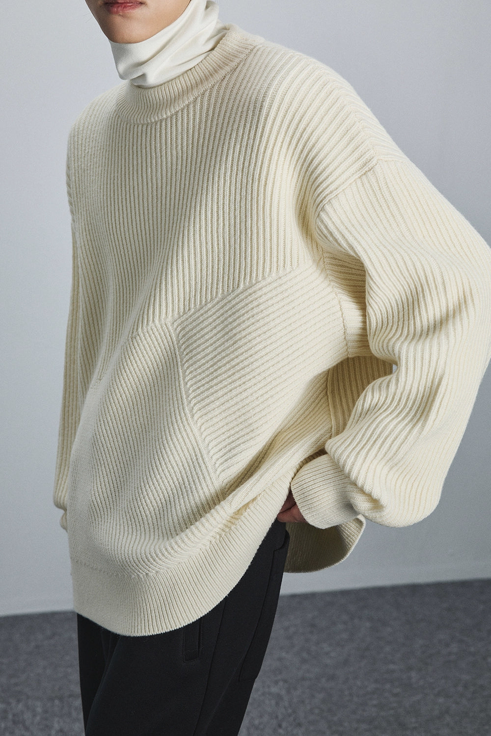 Triangle Panel Round Neck Wide Collar Sweater