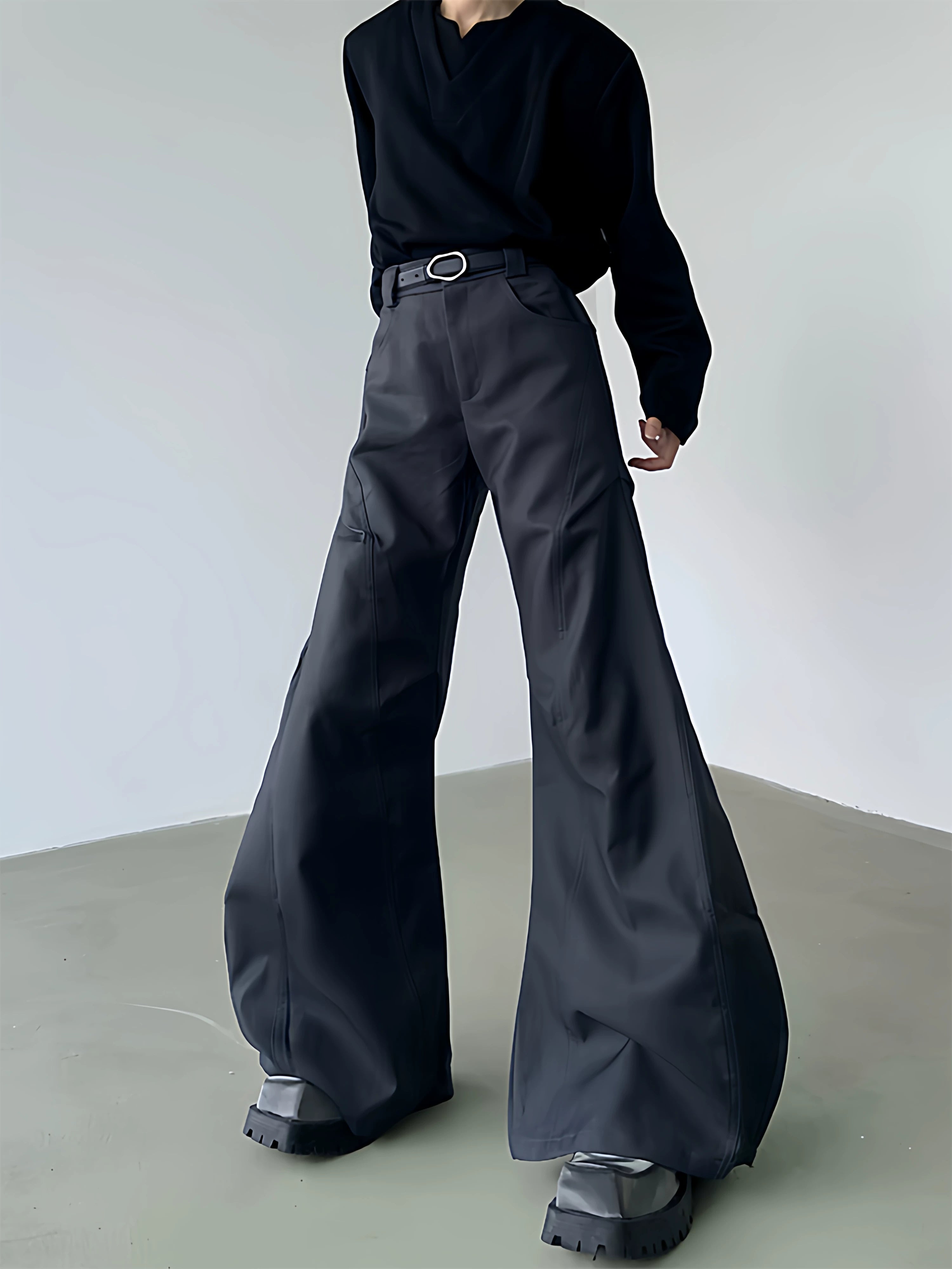 Obsidian Arc Flare Trousers