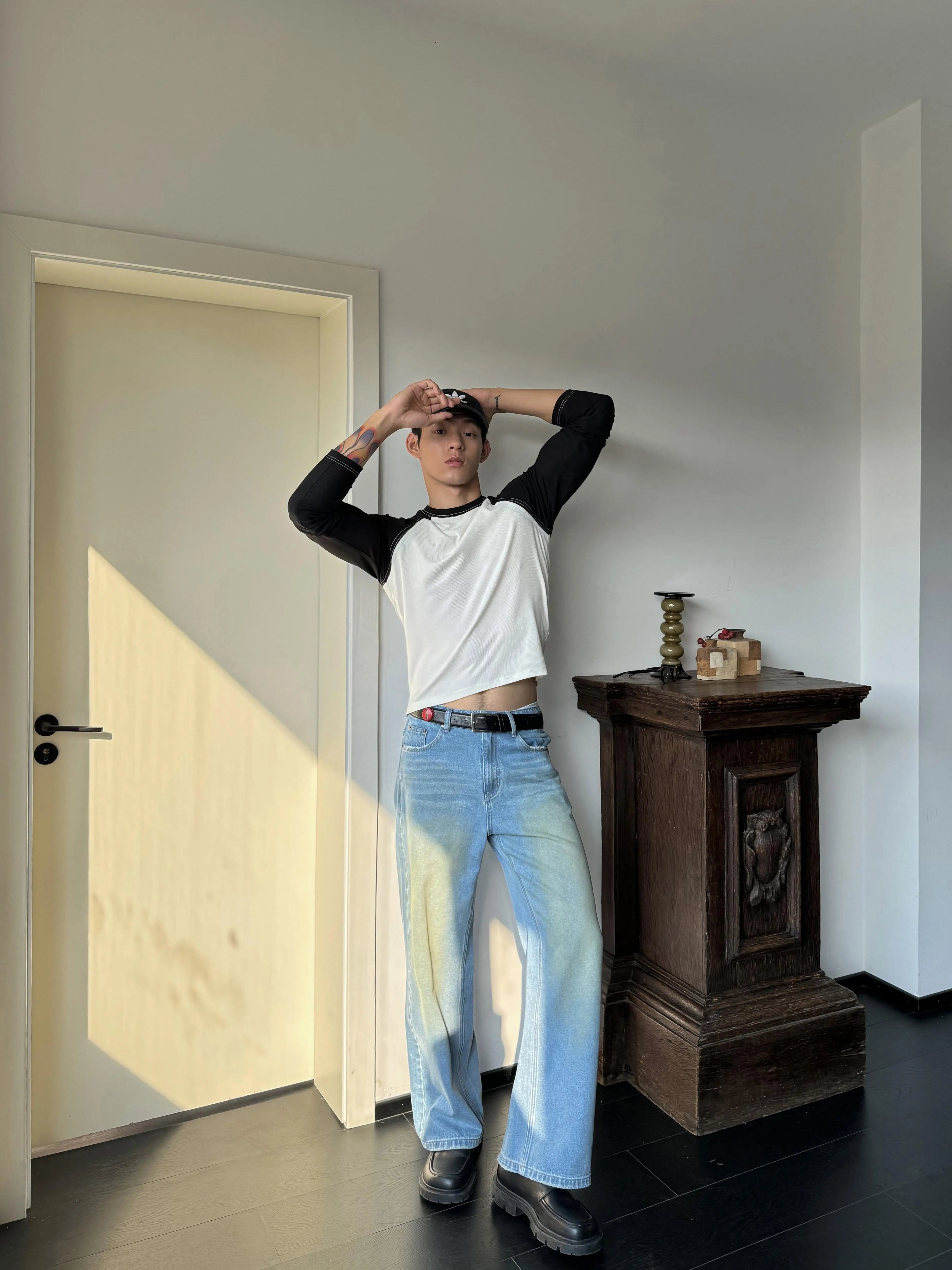 Two-Tone Baseball Raglan Long Sleeve Shirt