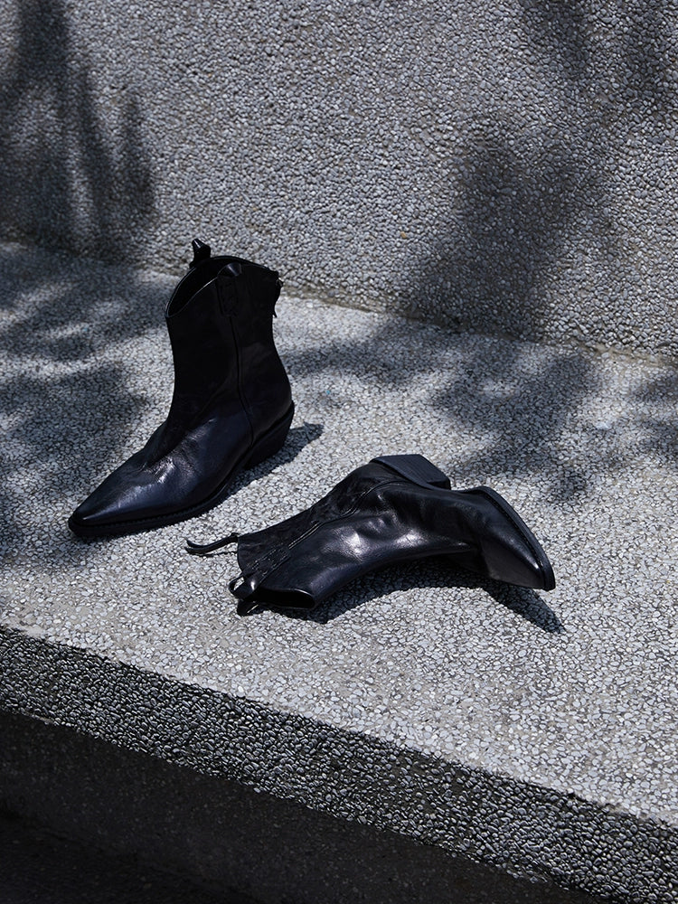 Patent Pointed-Toe Dress Shoes.