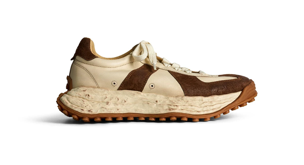 Retro Trail Leather Sneakers