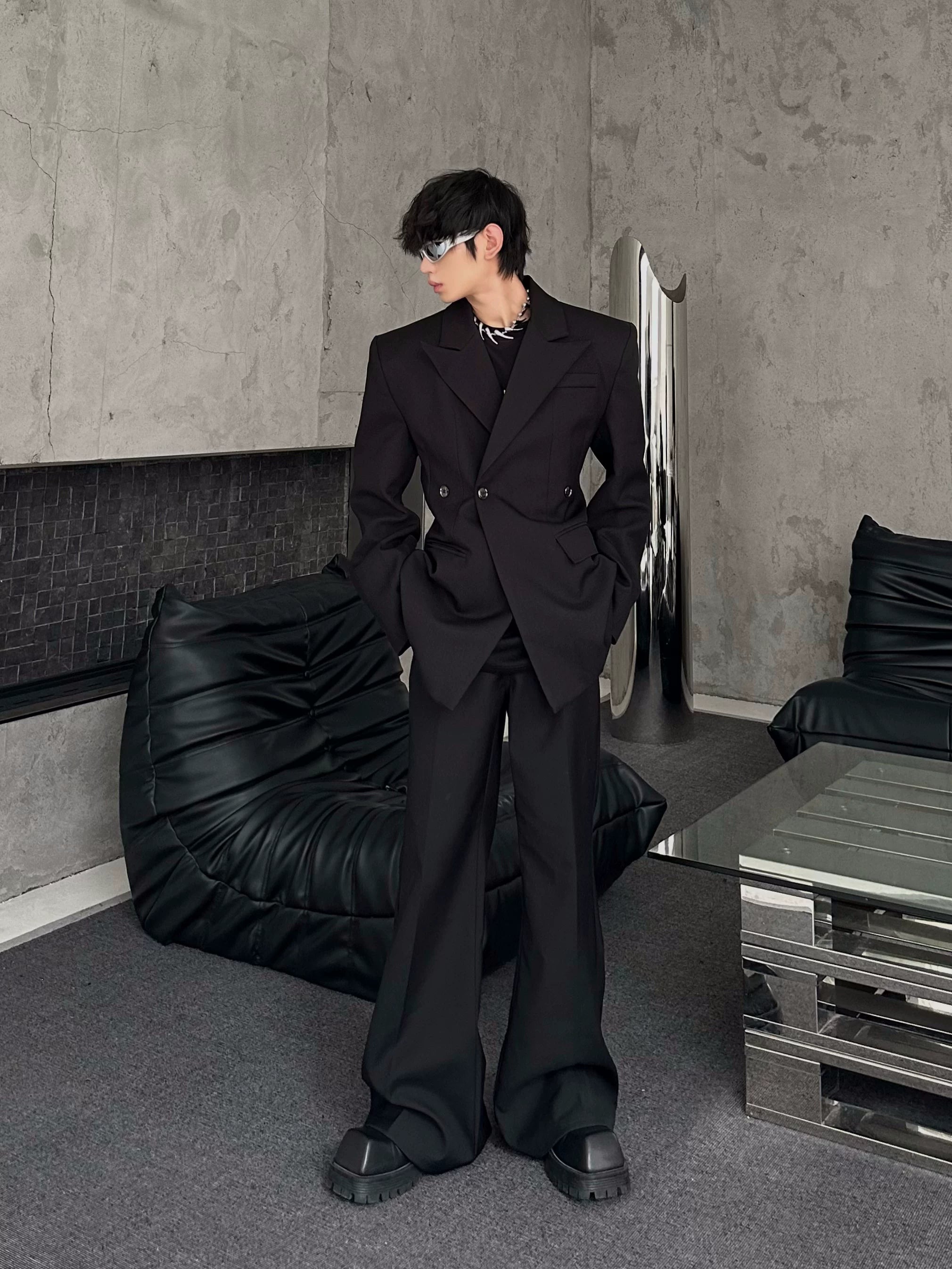 Onyx Apex Structured Blazer