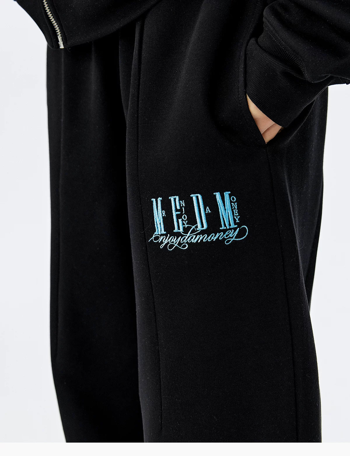 Logo Embroidered Wide-Leg Drawstring Sweatpants