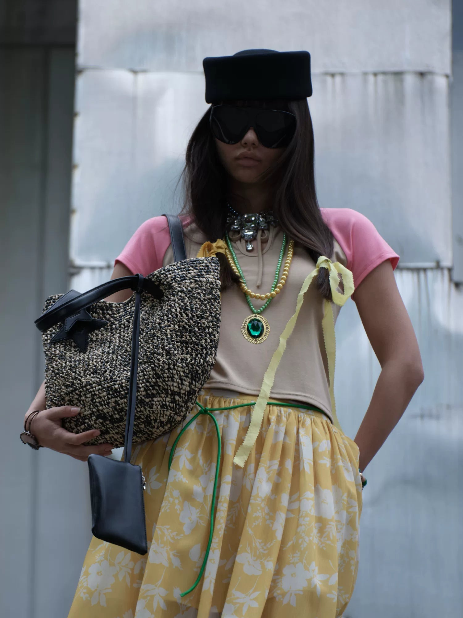 Marled Woven Market Tote with Mini Pouch - view 2