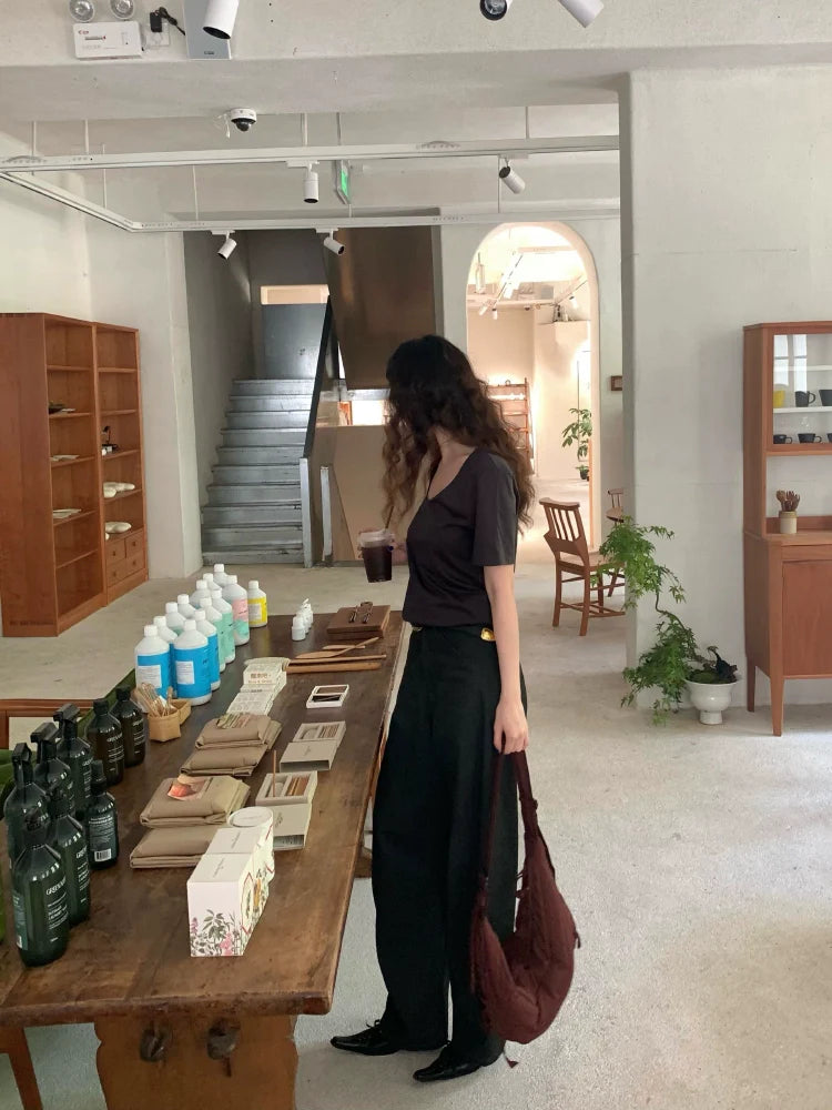 Solid Color Scoop Neck T-Shirt