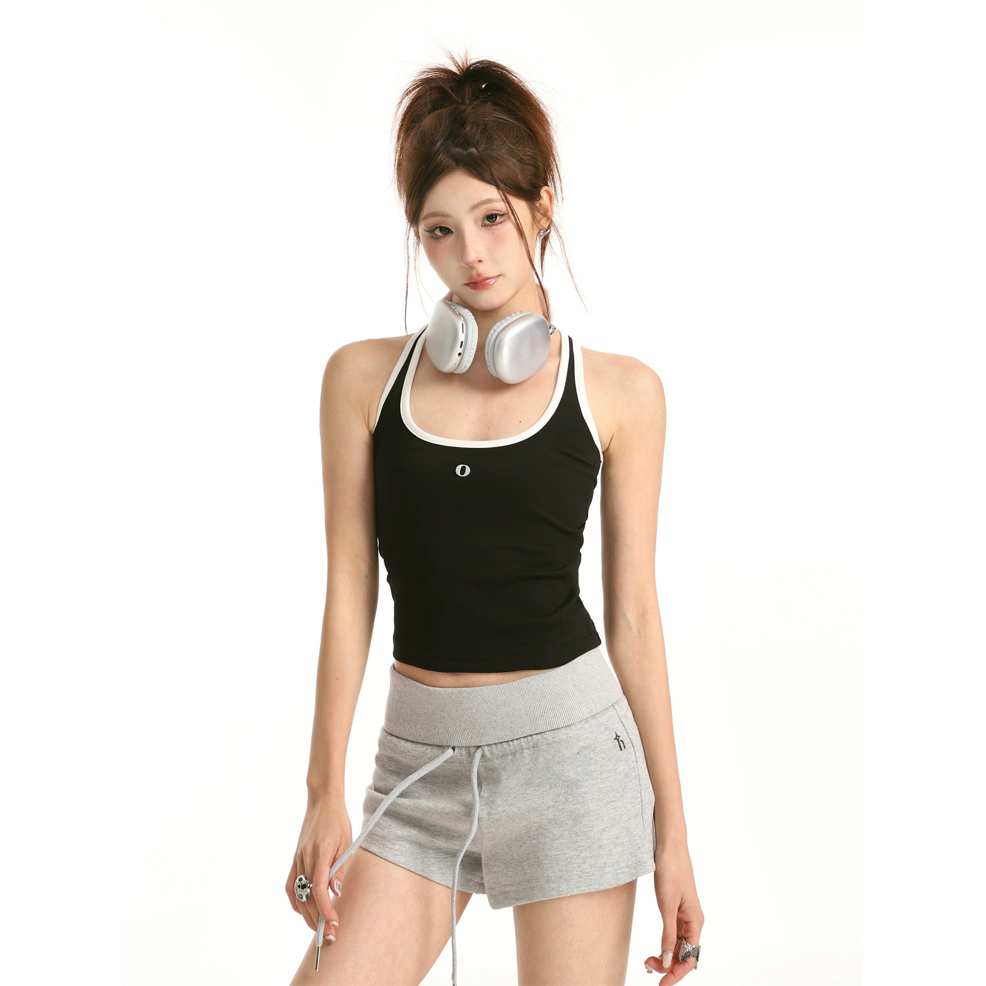 Solid color camisole vest crop top