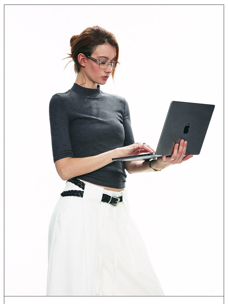 Mock Neck Half-Sleeve Top