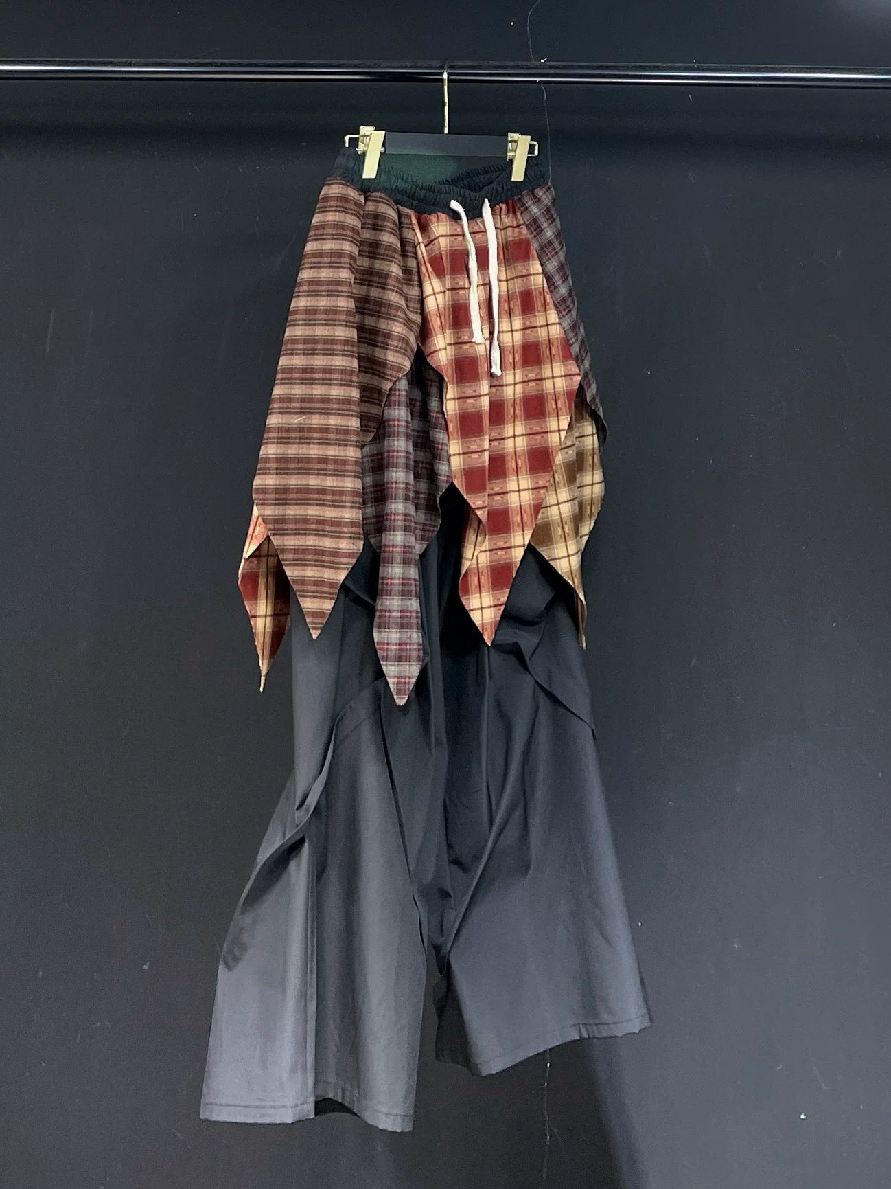 Harvest Patch Plaid Drape Pants