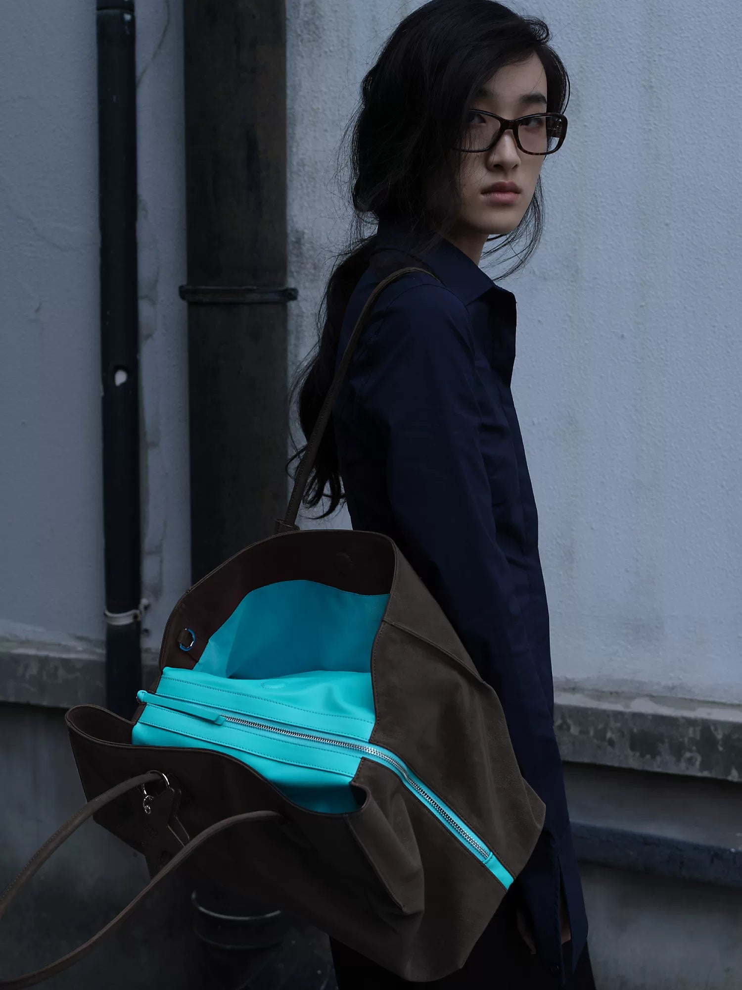 Star-Charm Structured Commuter Tote - view 2