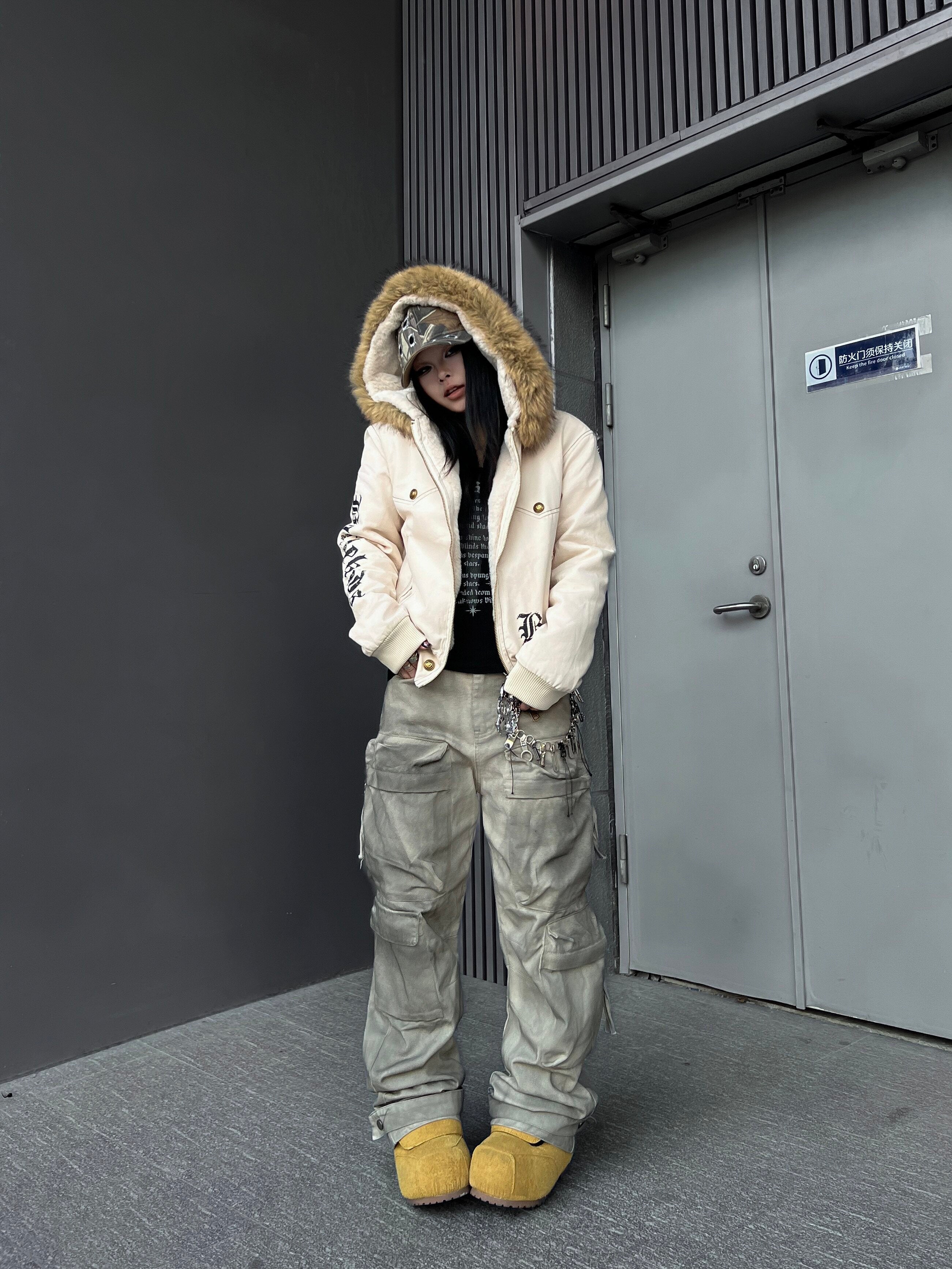 Men's Washed Multi-Pocket Wide-Leg Cargo Pants