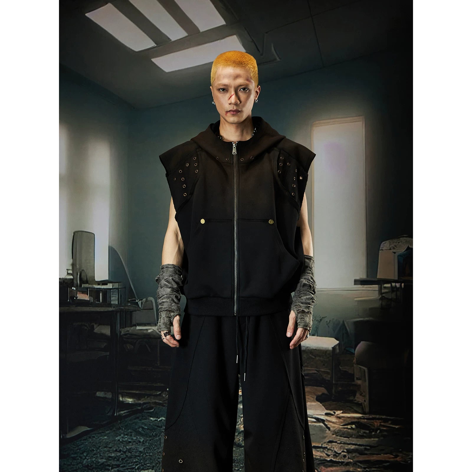 Ruinforge Grommet Hooded Vest