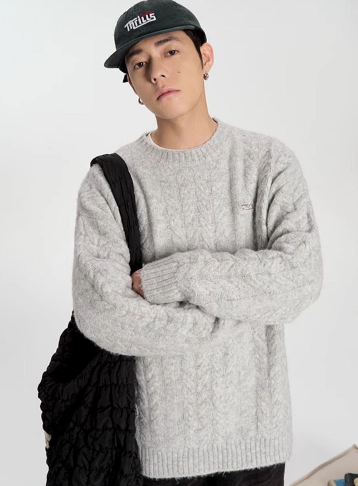 Hip-Hop Versatile Twist Knit Sweater - chiclara