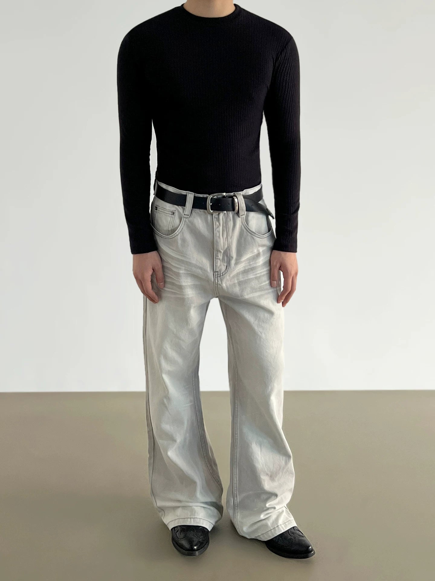 Frost Wash Wide Jeans
