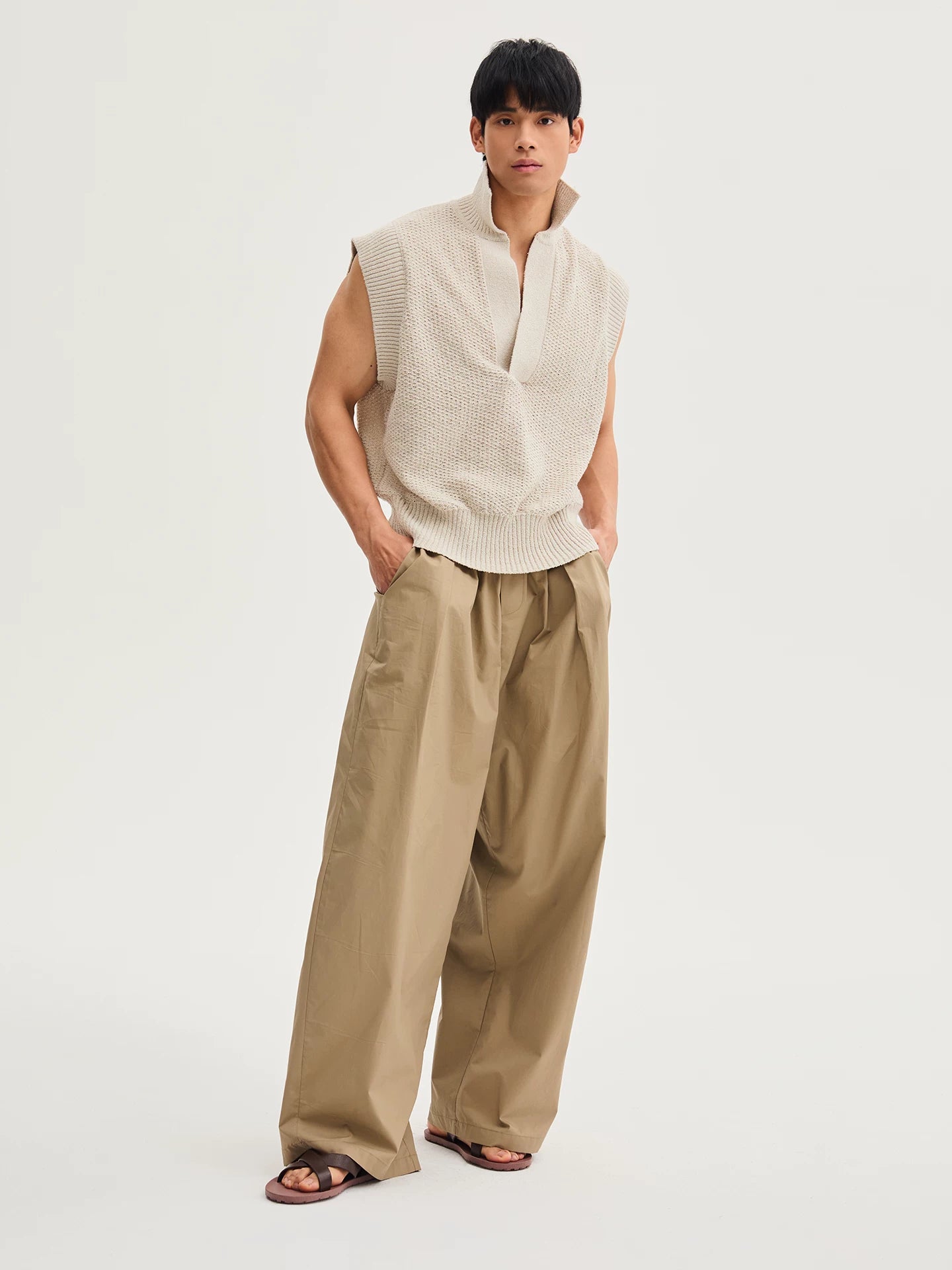 Relaxed Curve Wide-Leg Cotton Pants