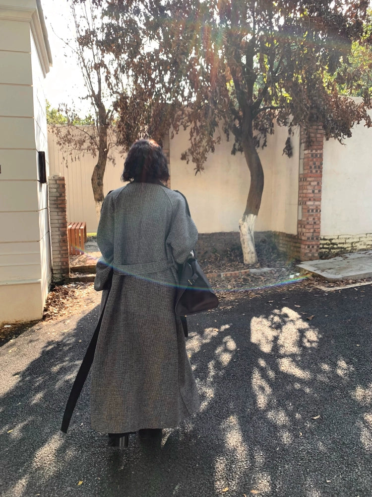 Oversized Double-Breasted Trench Coat with Black Lapels