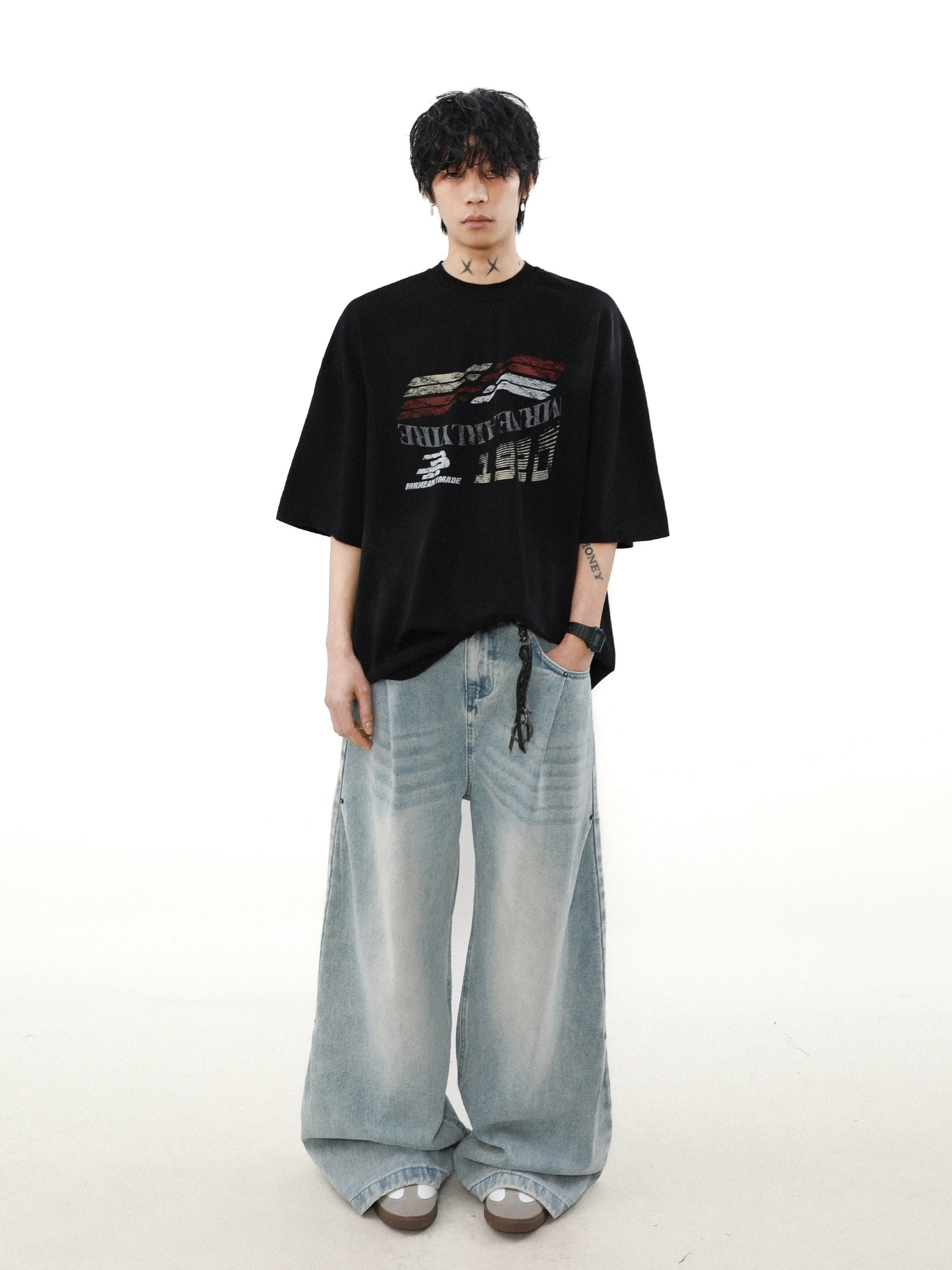 Gridline Drift Graphic Oversized Tee