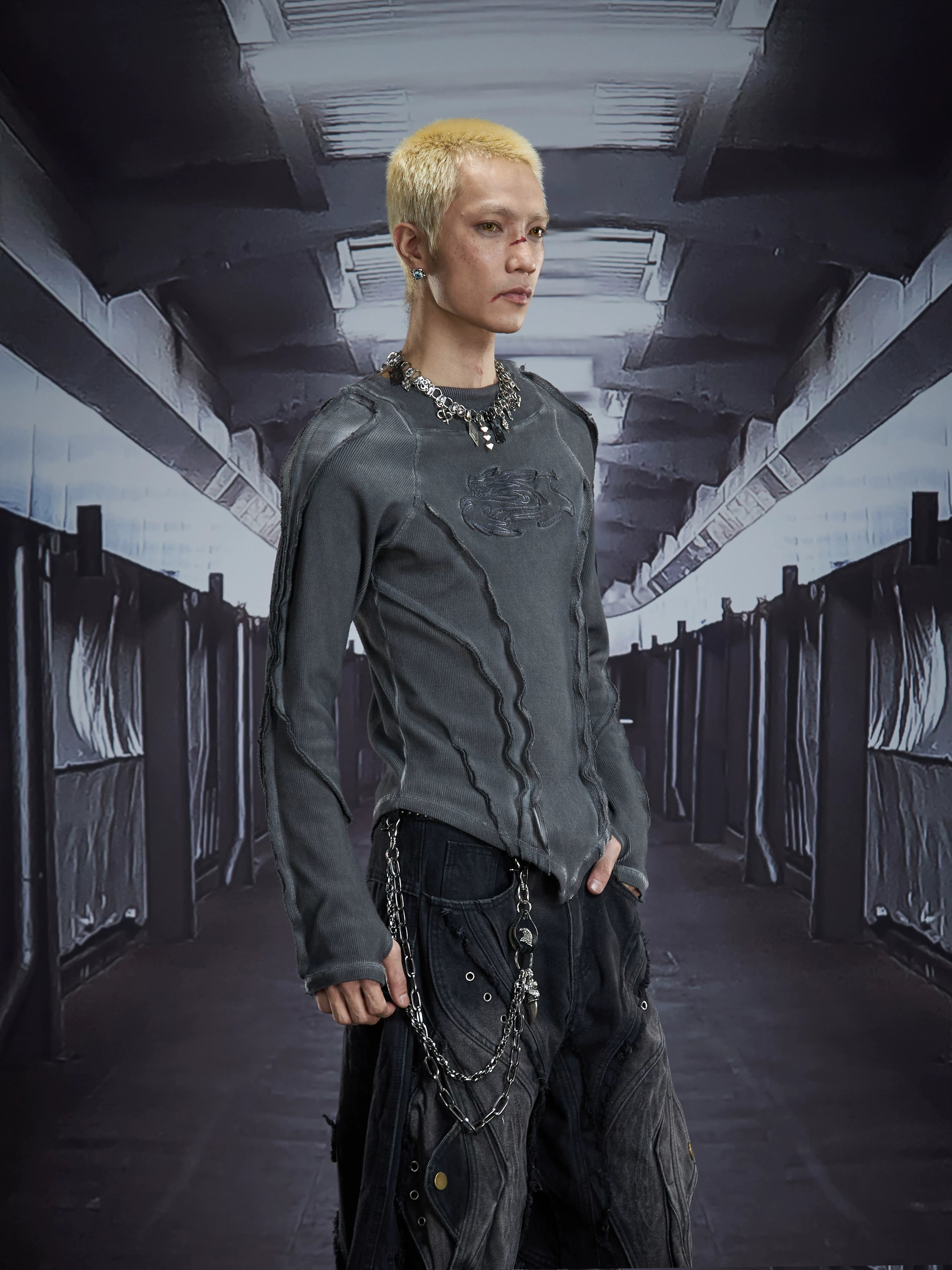 Spectral Spine Ruched Longsleeve Top