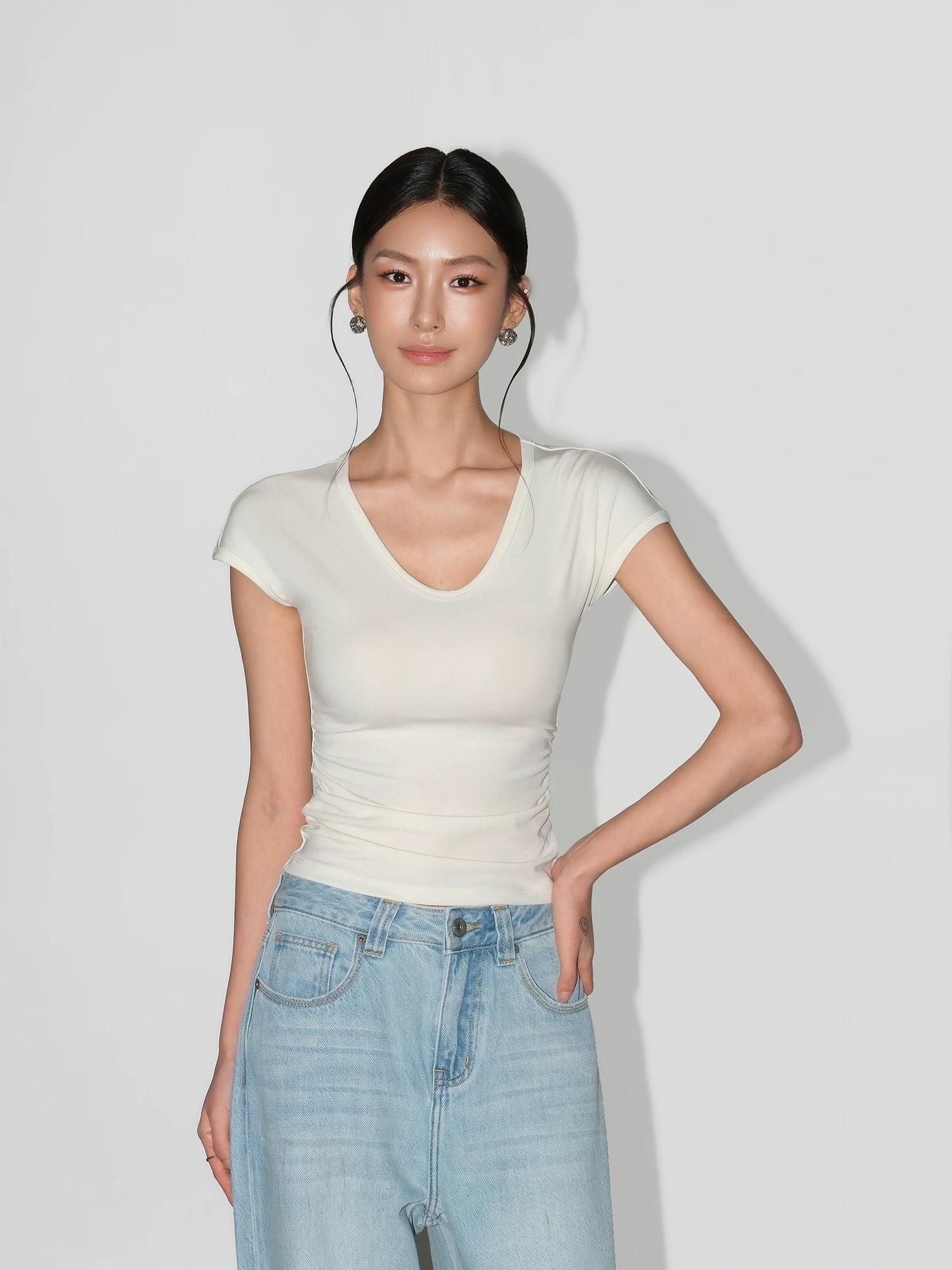 Soft Curve Ruched V‑Neck Tee