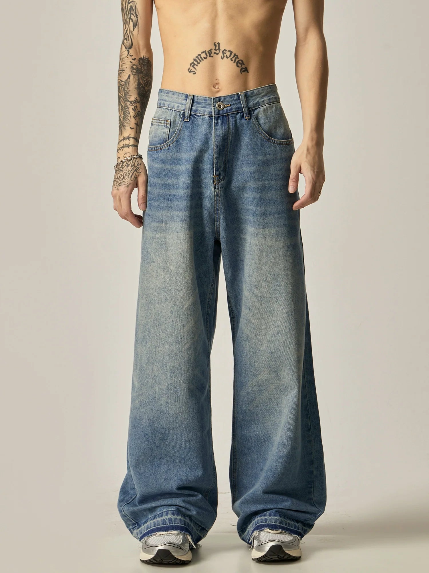 Ultra-Wide Leg Gradient Wash Denim Jeans