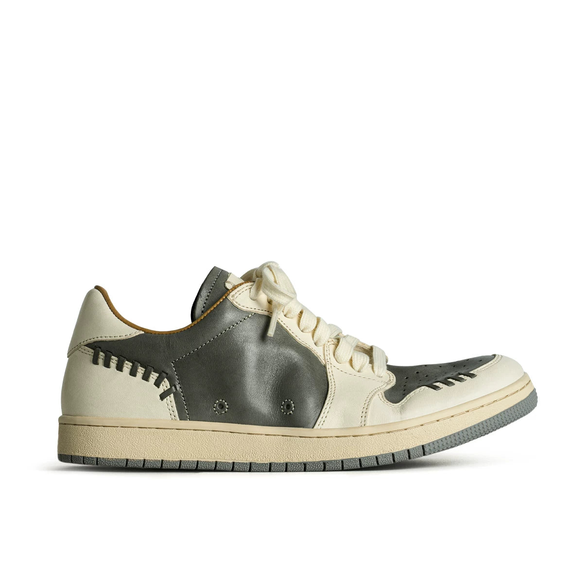 Retro Two-Tone Casual Sneakers