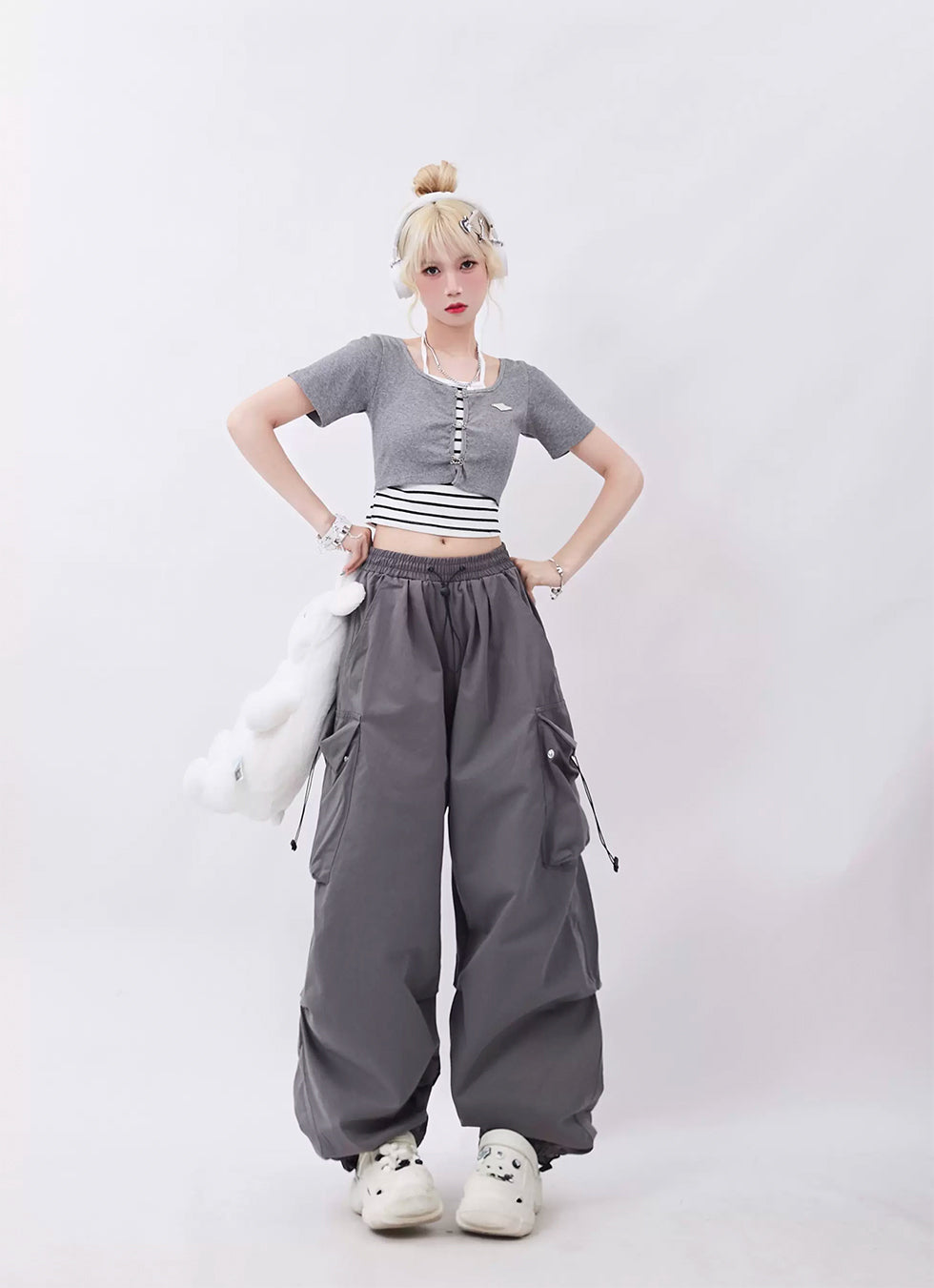 Multi-Pocket Pleated Design Casual Pants - chiclara