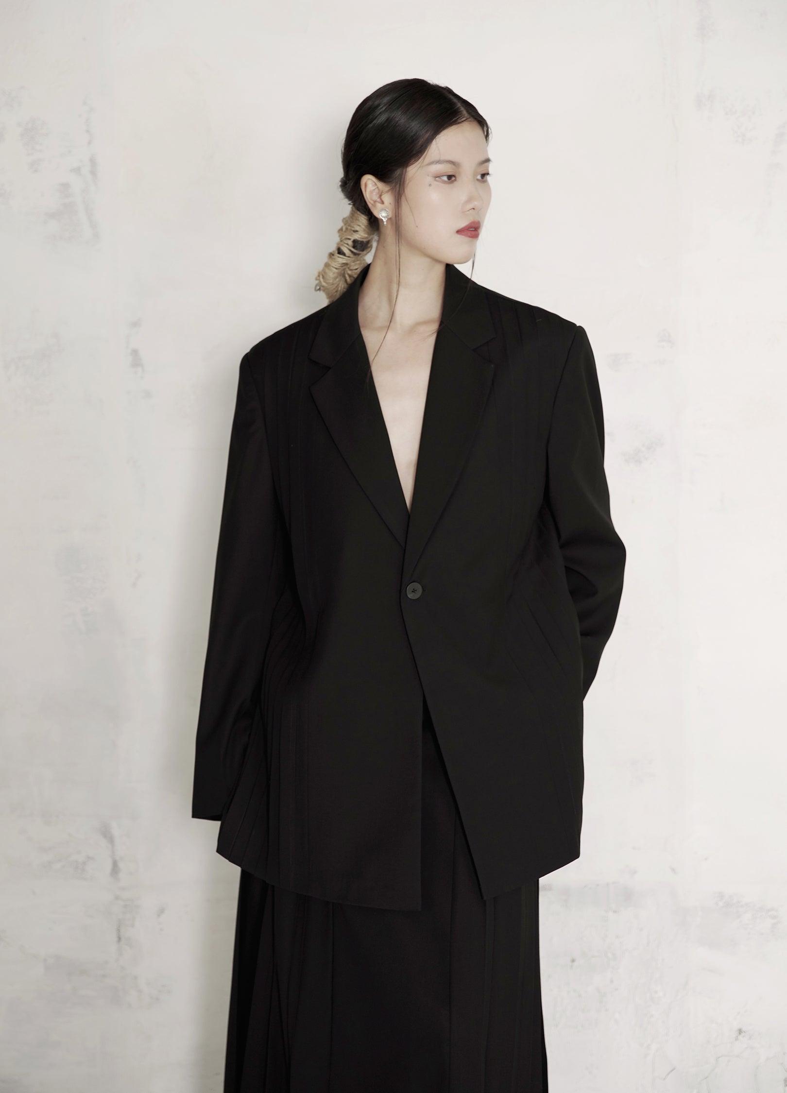 Handcrafted Oversized Pleated Blazer - chiclara