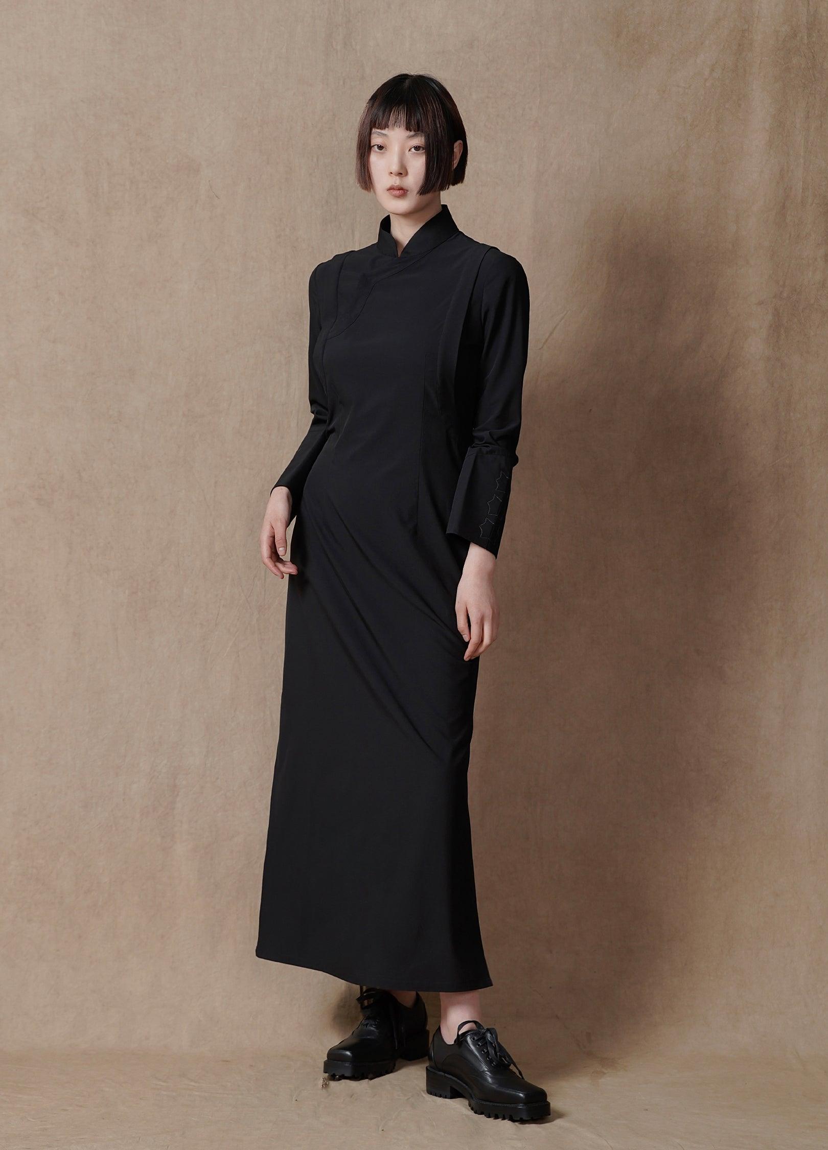 Elegant Black Qipao Dress by VAPOUR BLUE - chiclara