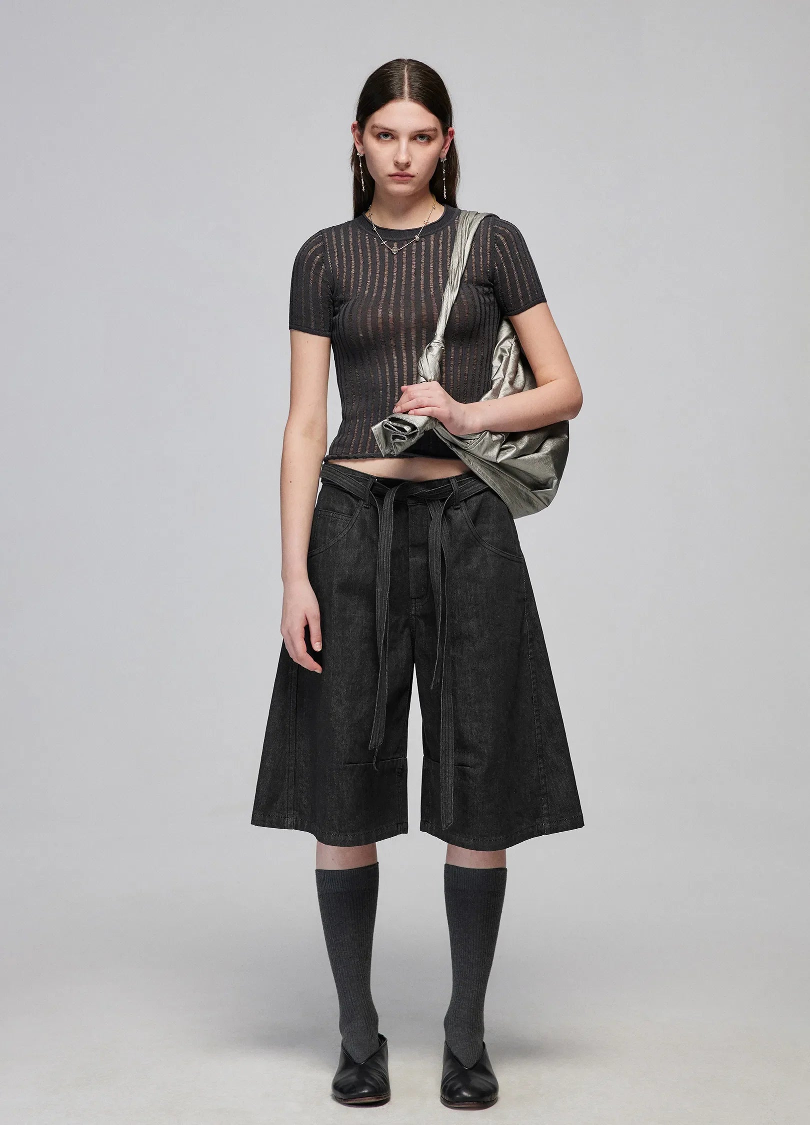 Ribbed Slim Crop Top