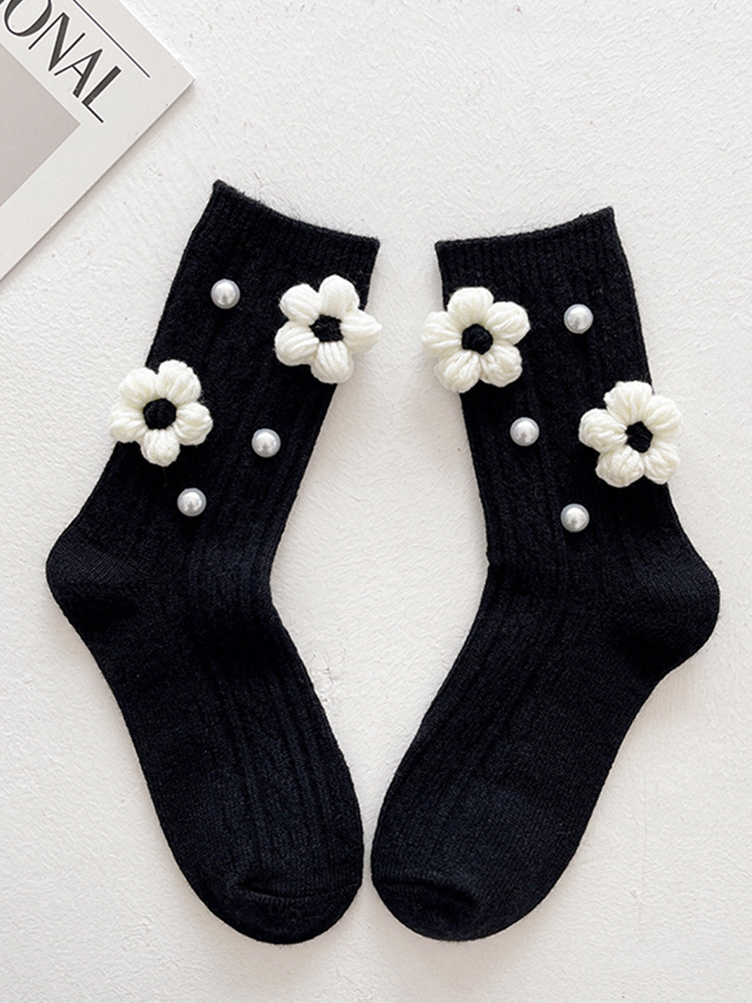 Flower Pearl Mid-calf Socks