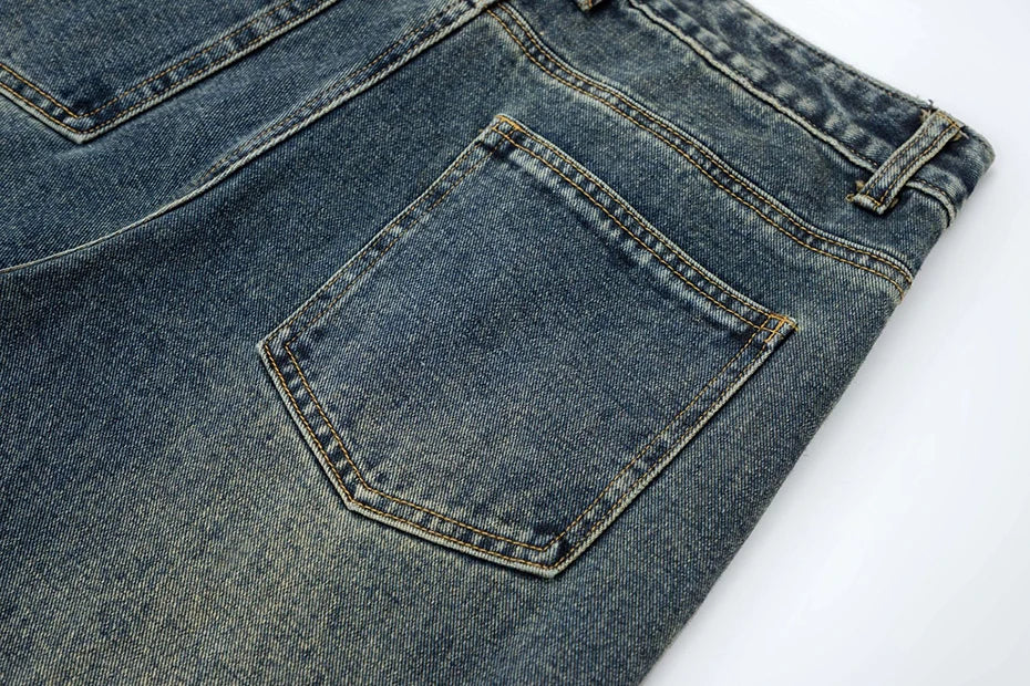 Vintage-Inspired Wide-Leg Denim Jeans with Front Seam Detail