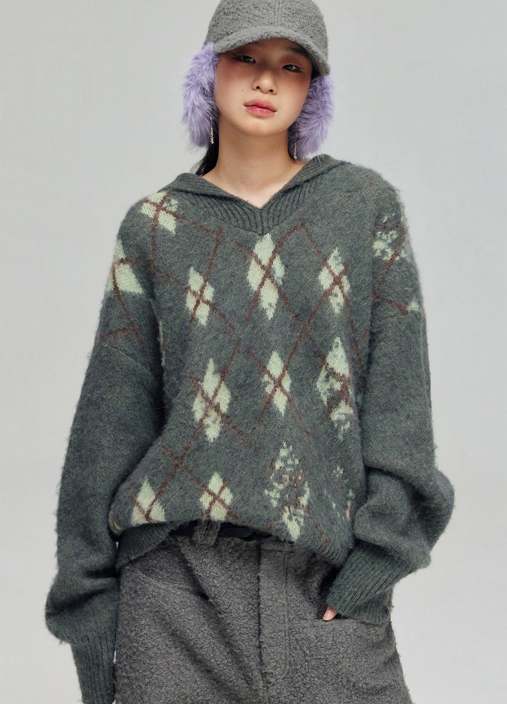 Cozy Tartan Patterned Wool Blend Hoodie - chiclara