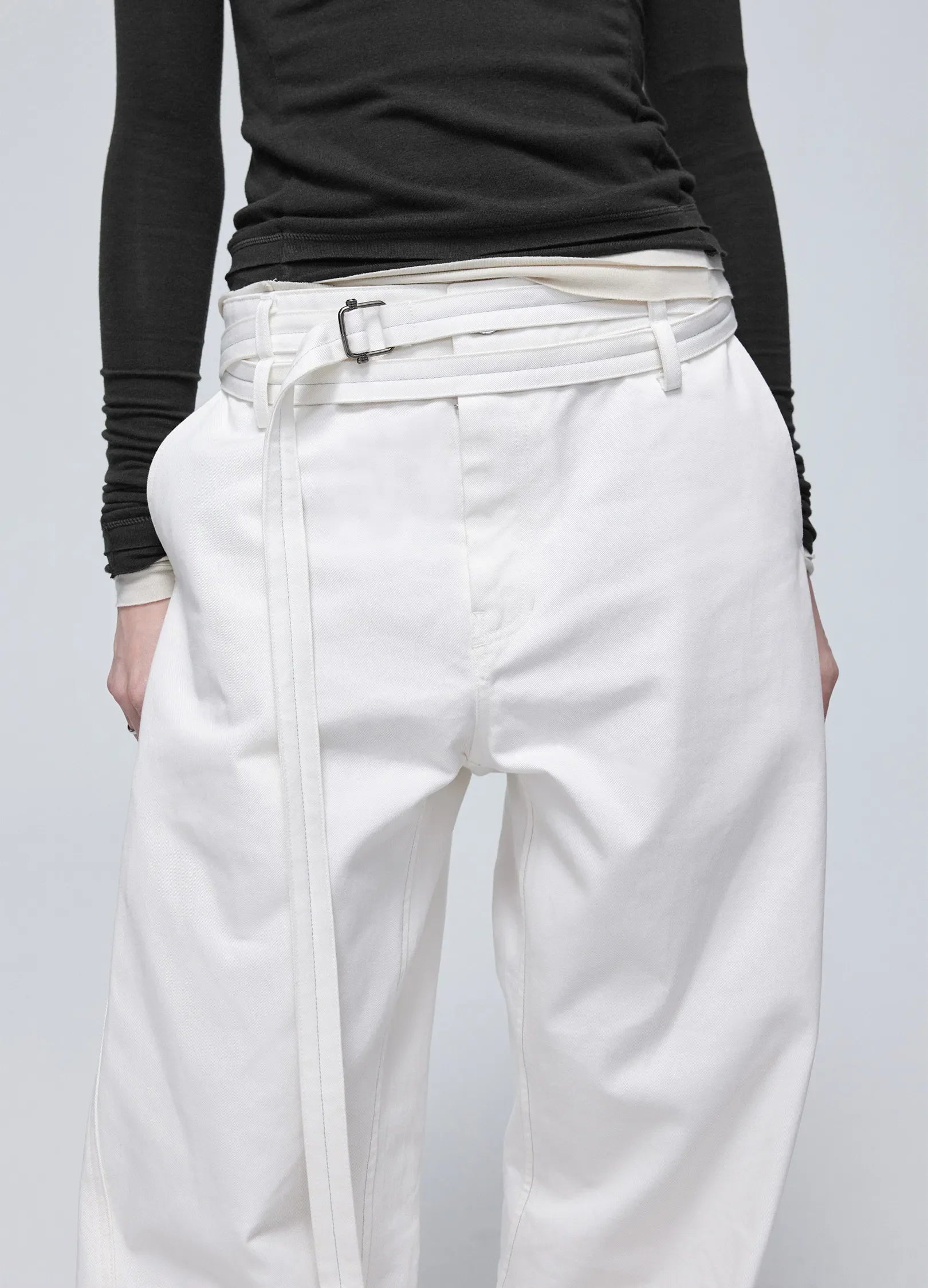 Twisted Belt Wide-leg Trousers