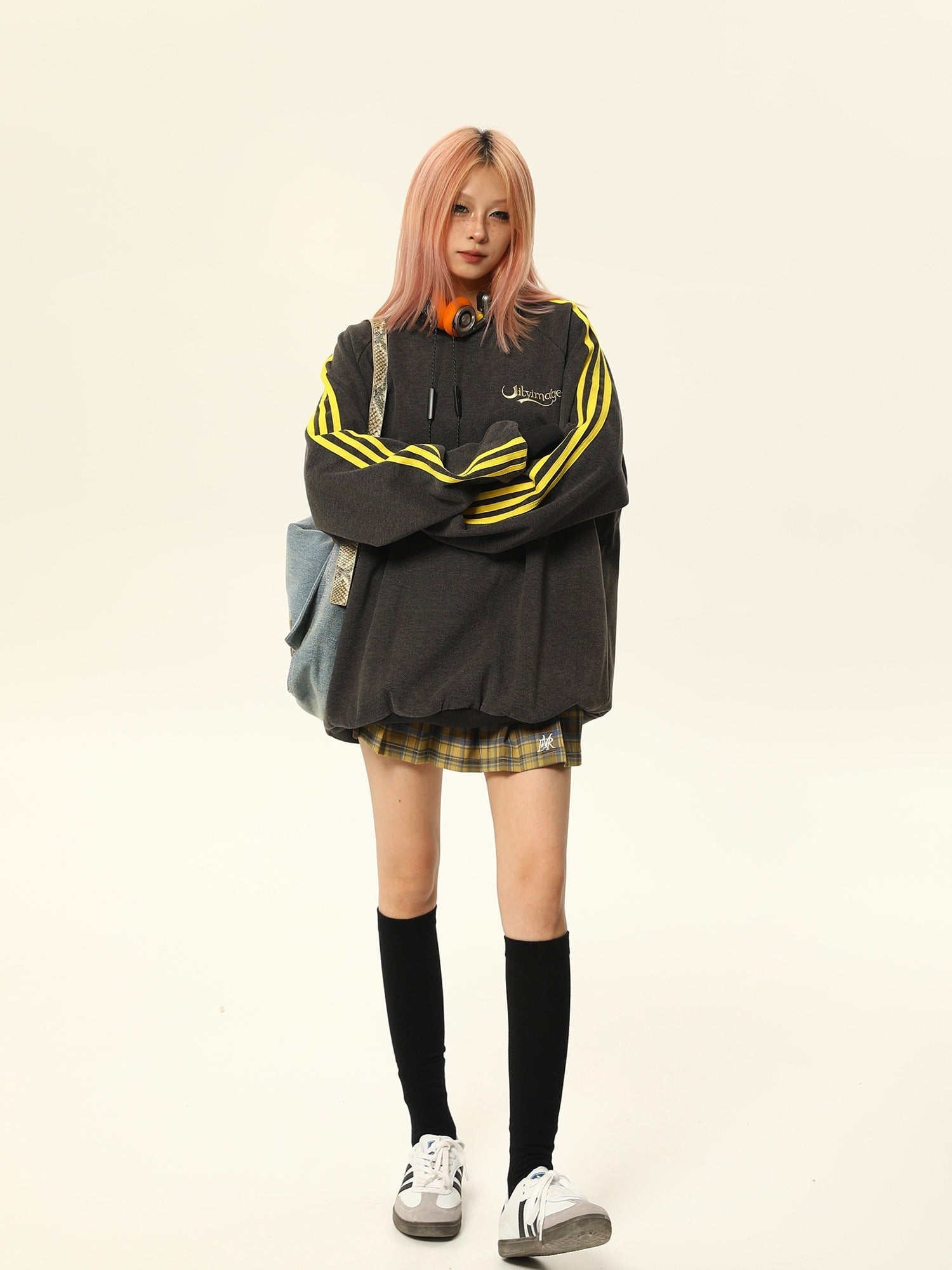 CityImage Striped Sleeve Sweatshirt