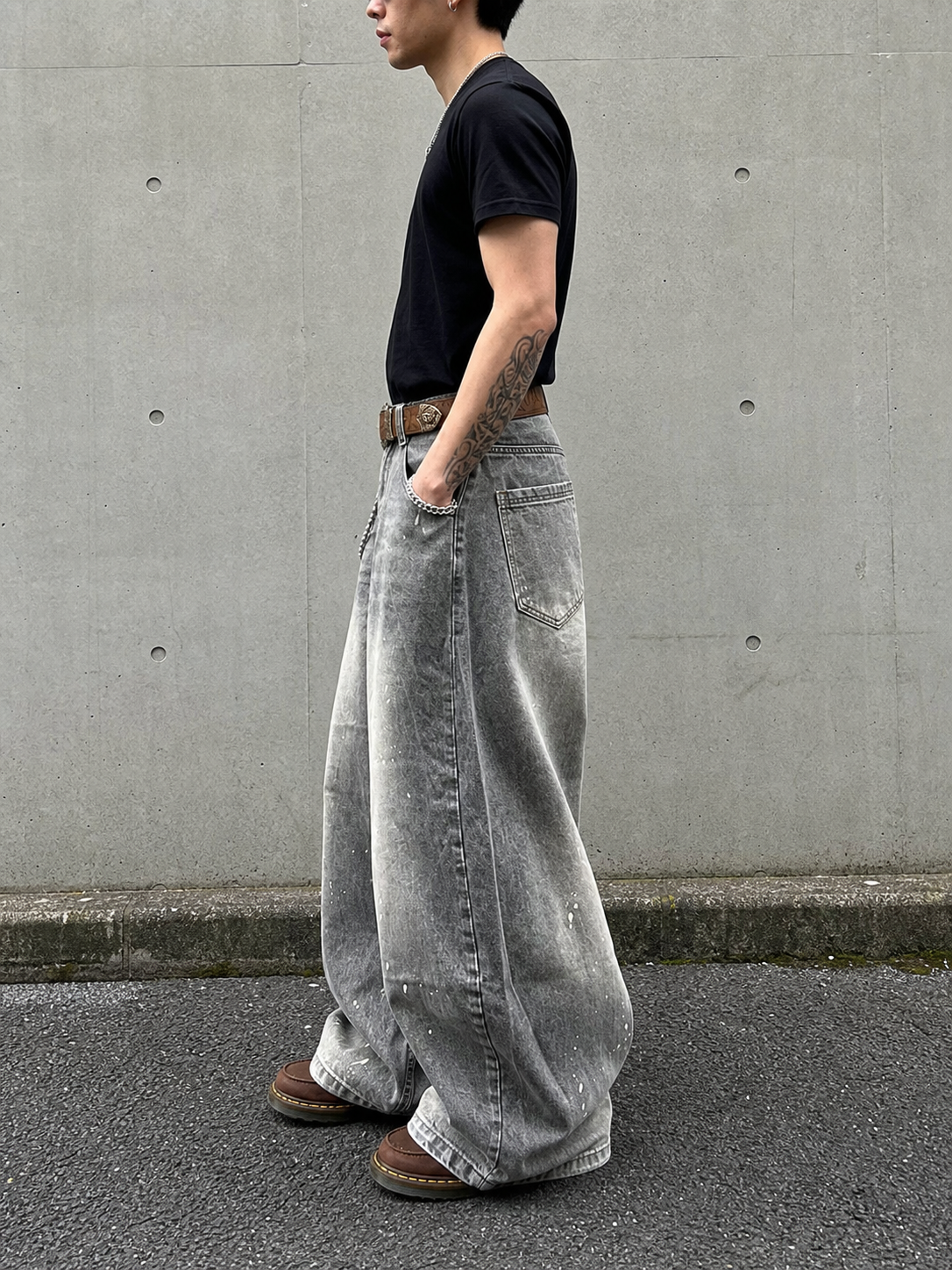 Ashwash Paint-Splatter Balloon Jeans UGC showcase 4