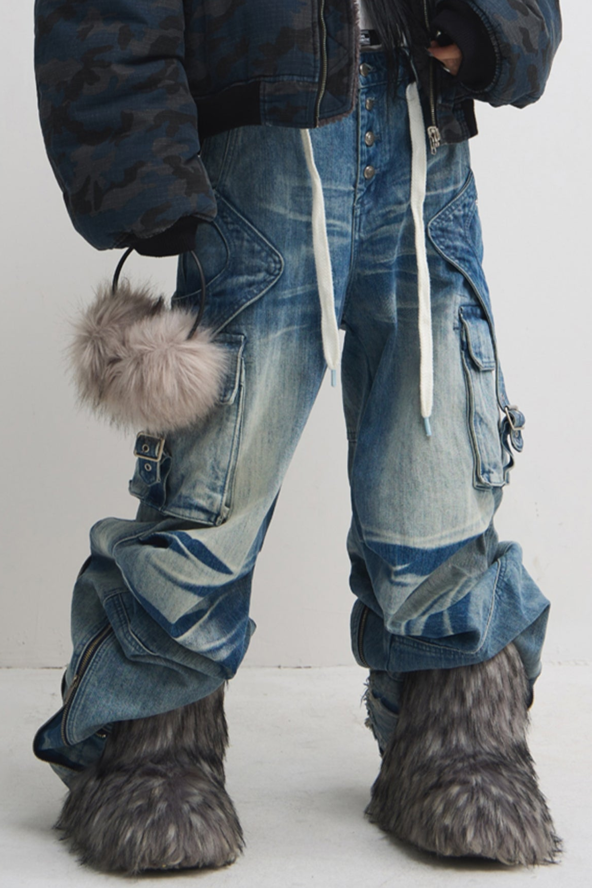Men's Shaped Breasted Pleated Wide-Leg Jeans