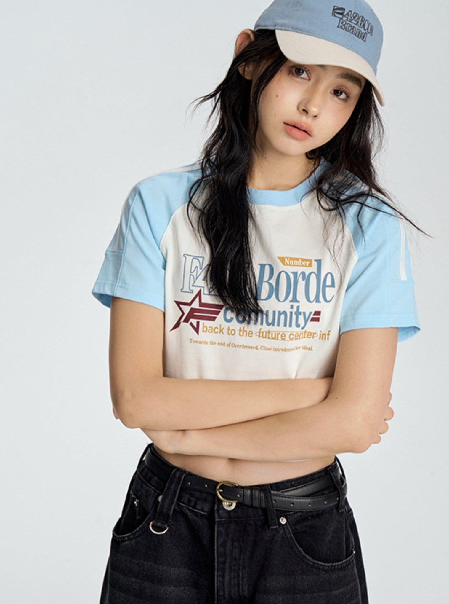 Contrasting Star Letter T-Shirt - chiclara