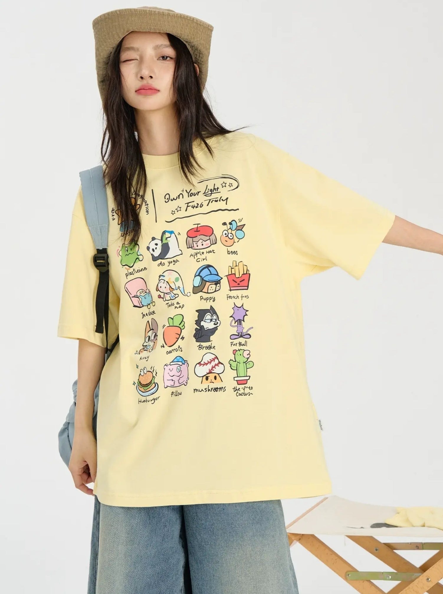 Graffiti Cartoon Couple Tee - chiclara