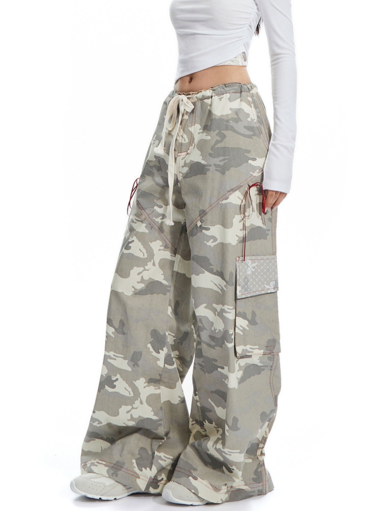 Wide-Leg Camouflage Cargo Pants